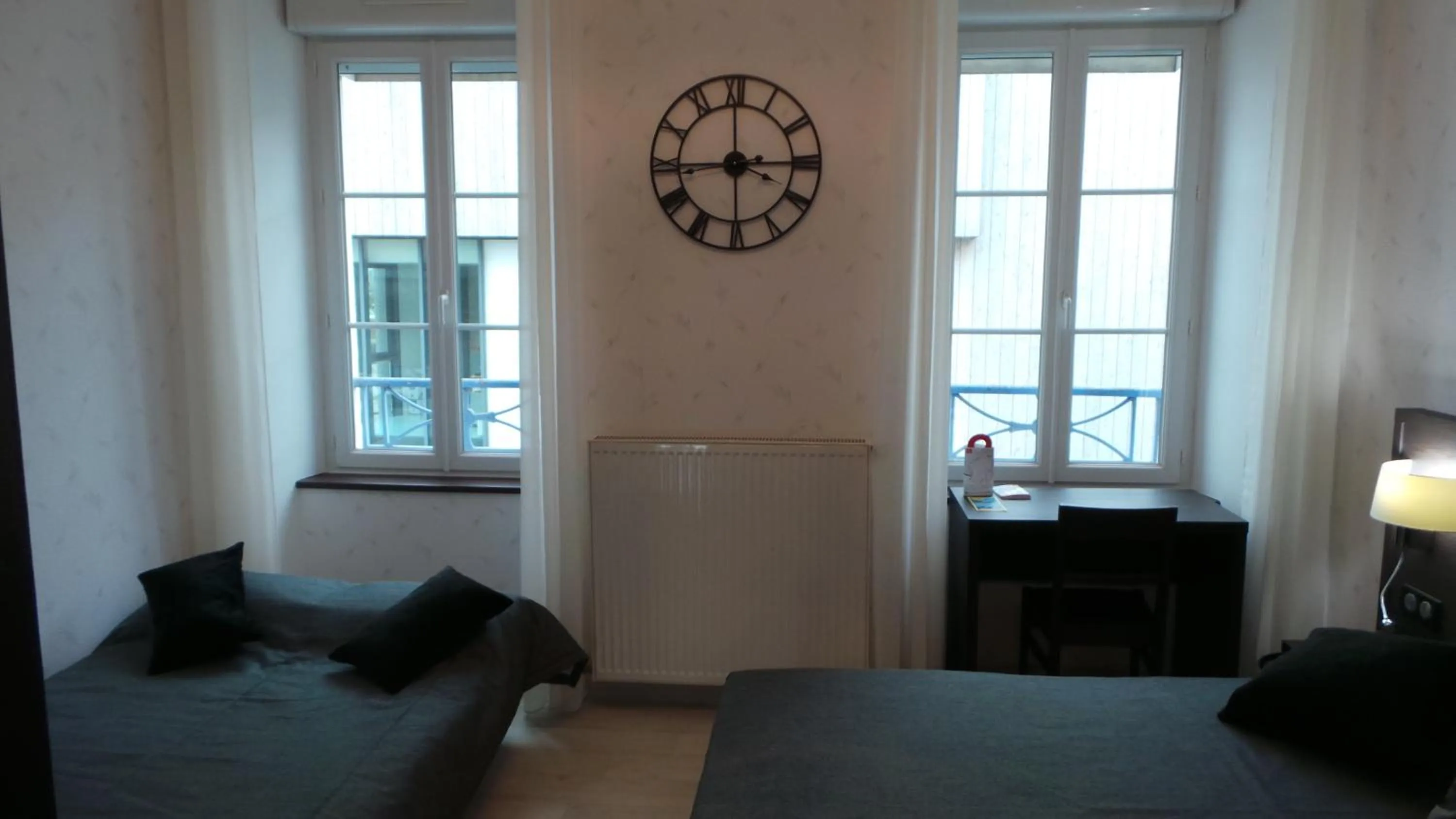 Photo of the whole room, Bed in Hotel La Renaissance