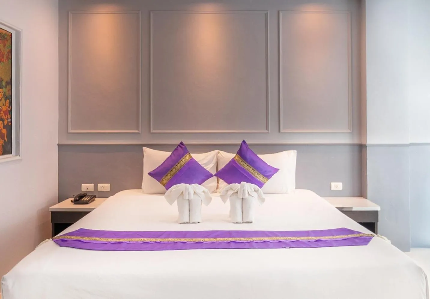 Bed in FunDee Boutique Hotel