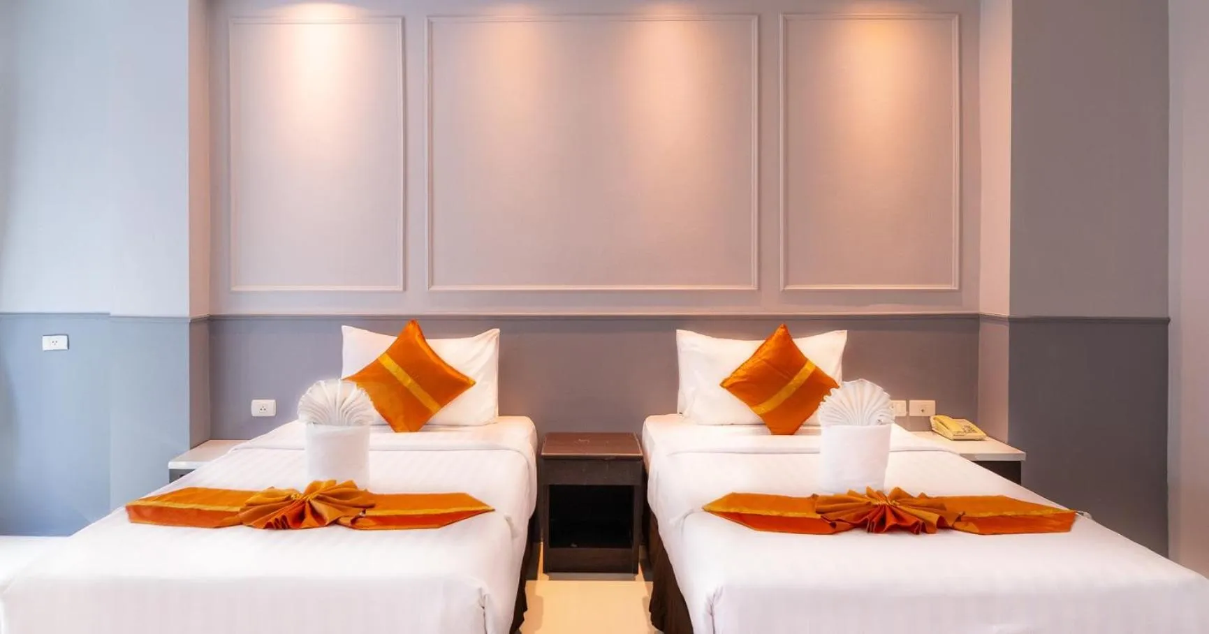 Bed in FunDee Boutique Hotel