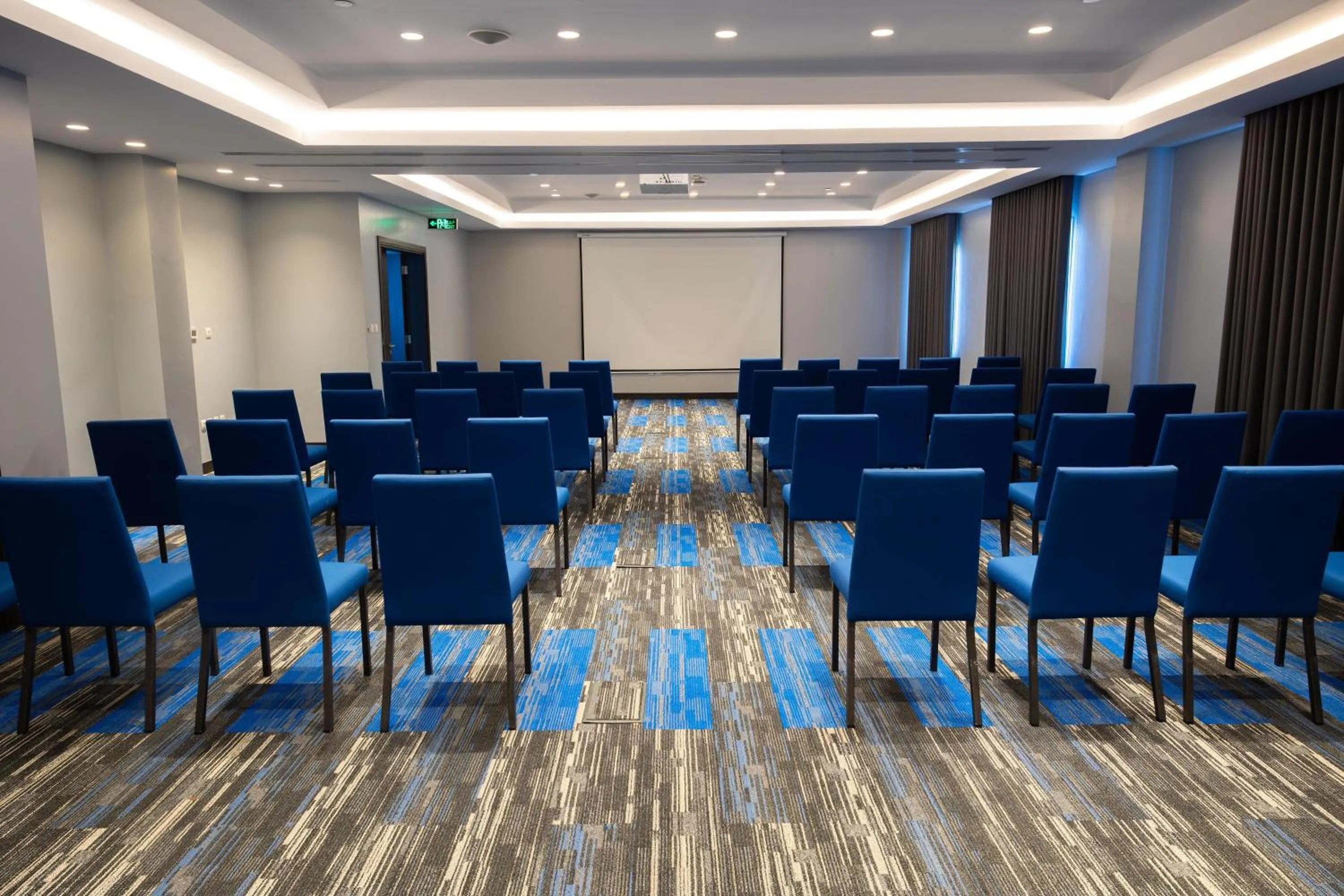 Meeting/conference room in Park Inn by Radisson Jubail Industrial City