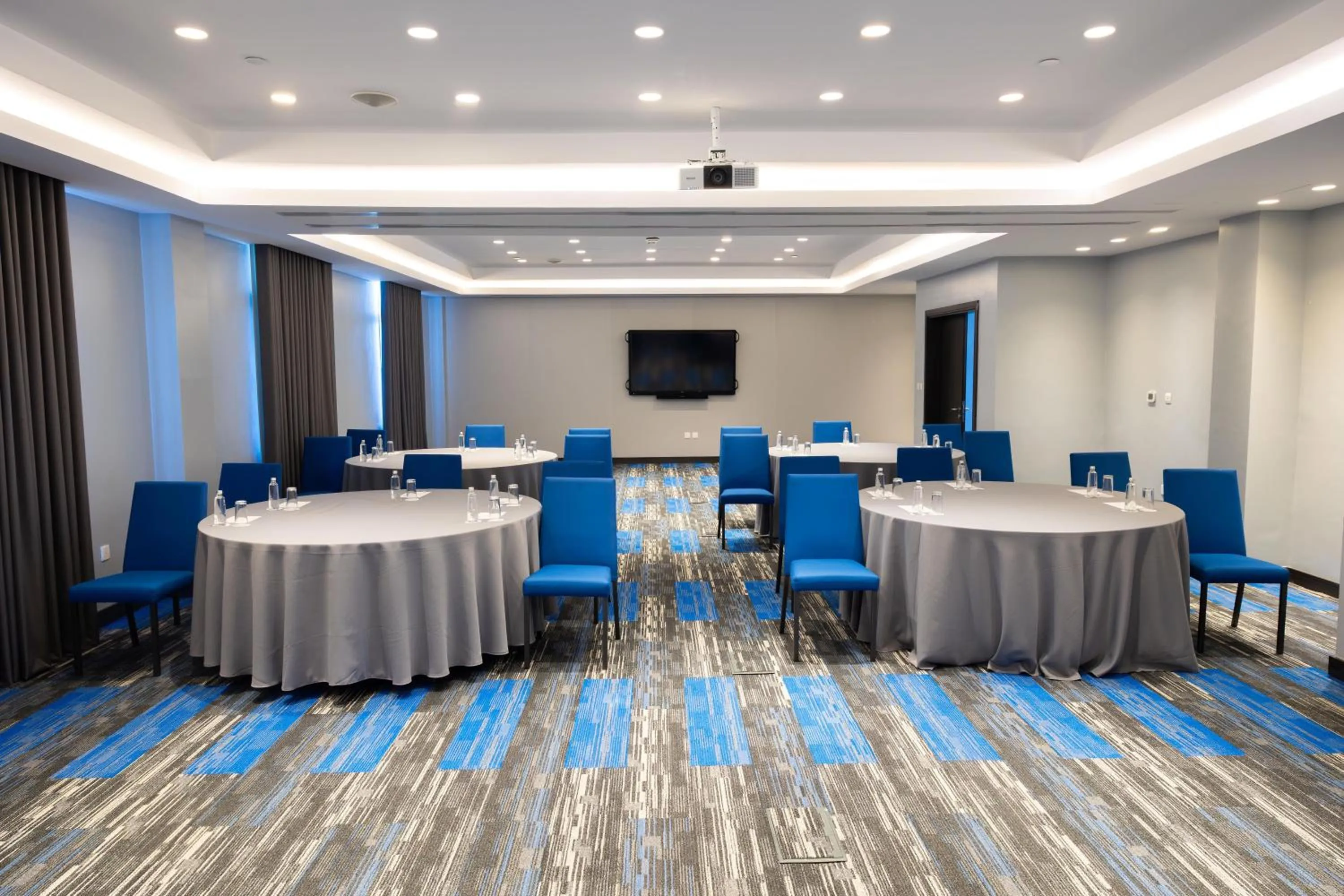 Meeting/conference room in Park Inn by Radisson Jubail Industrial City