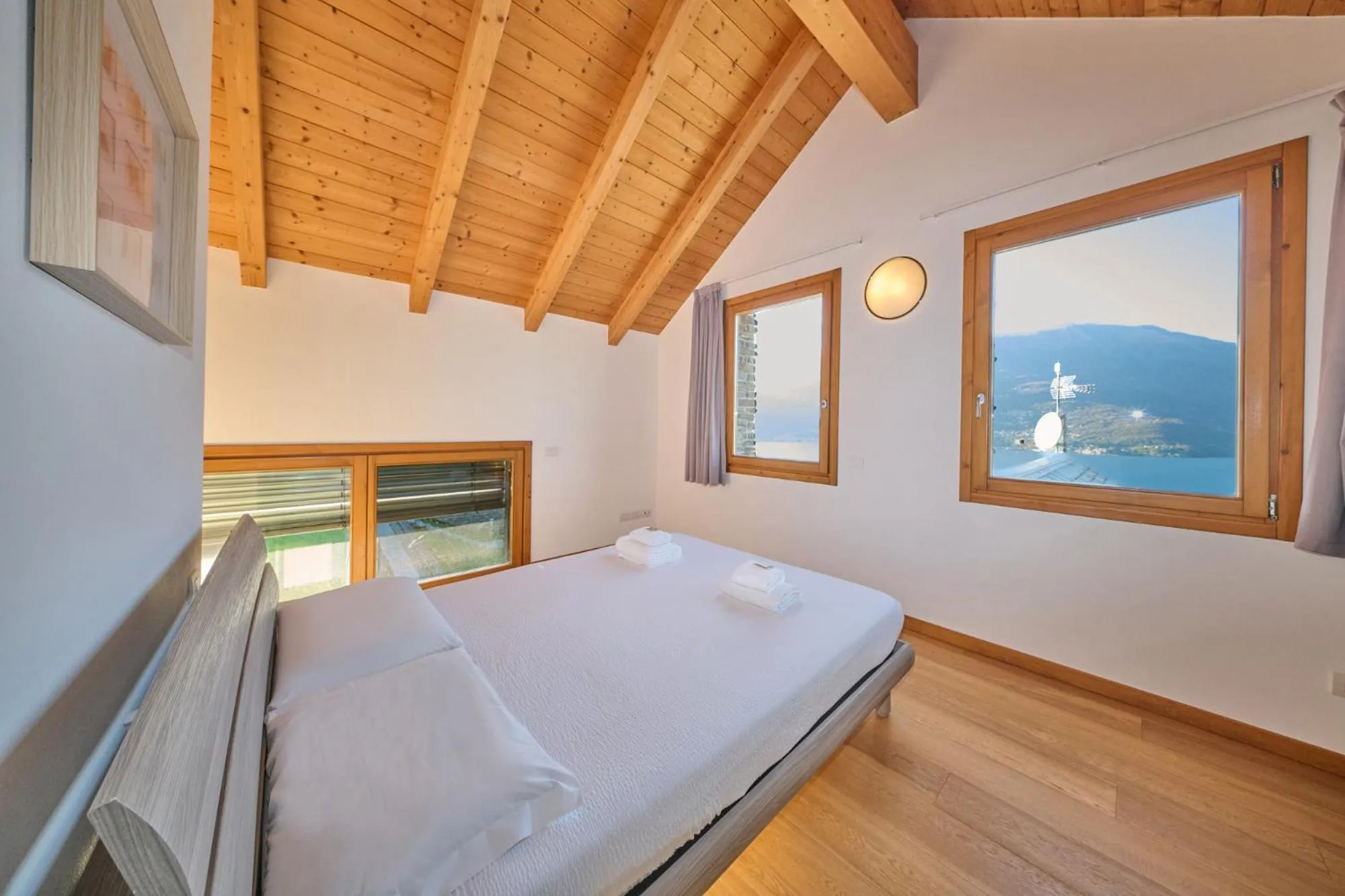Bed in Paradiso del lago