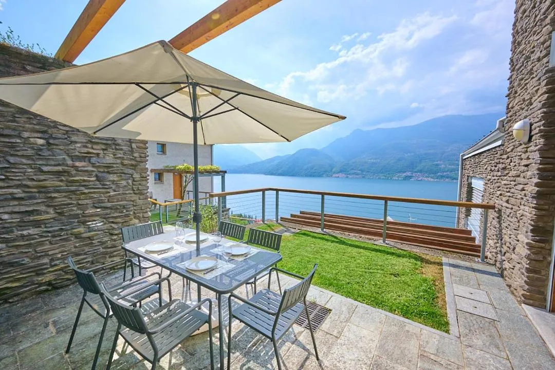 Patio in Paradiso del lago