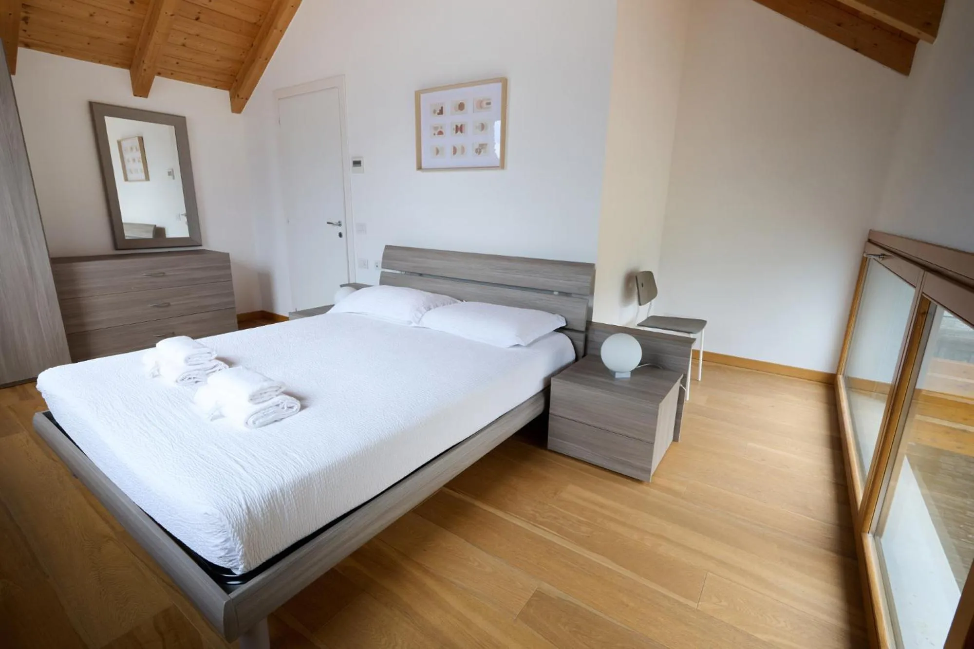Bed in Paradiso del lago