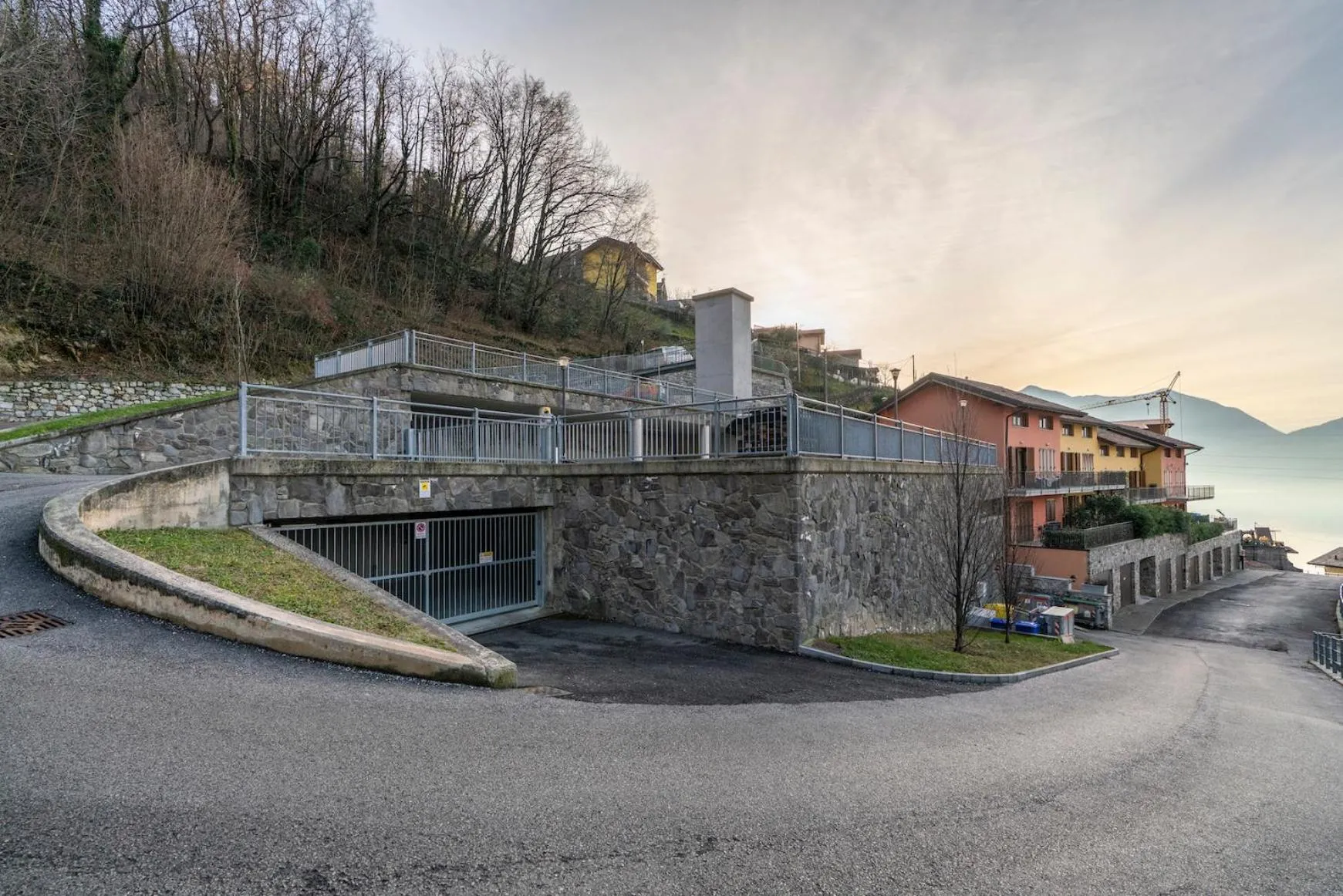 Street view in Paradiso del lago