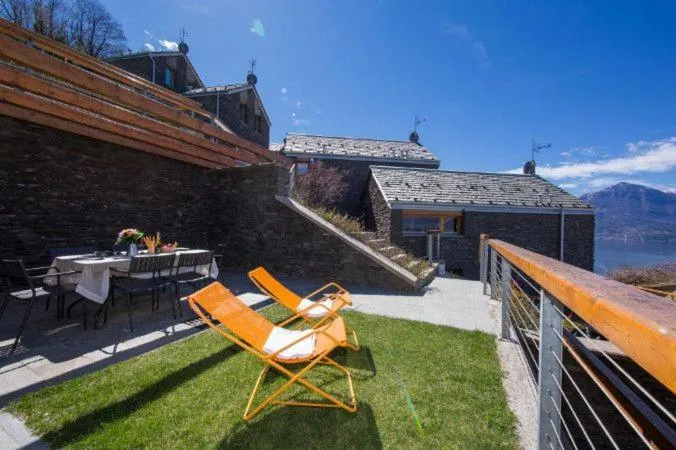 Patio in Paradiso del lago