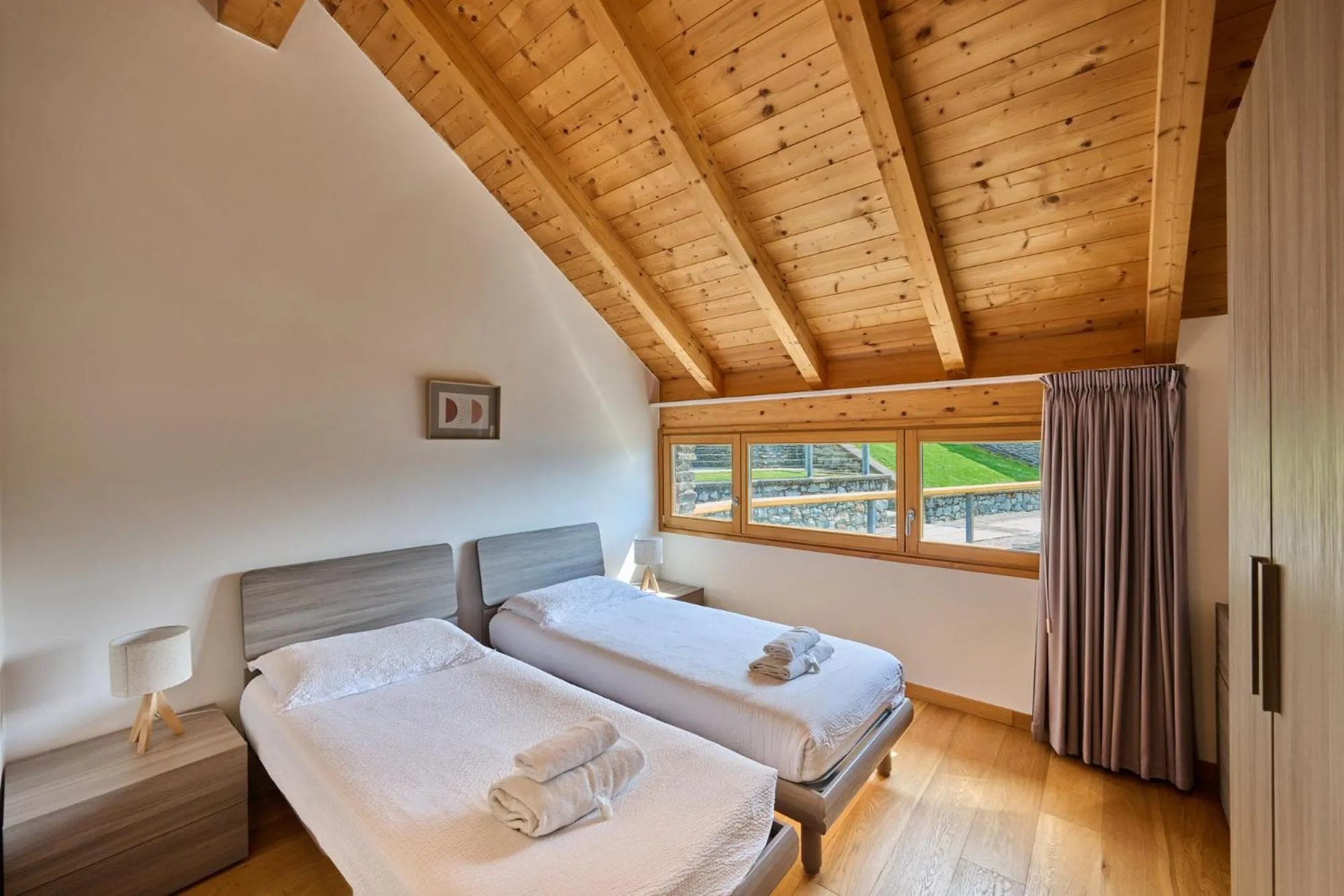 Bed in Paradiso del lago