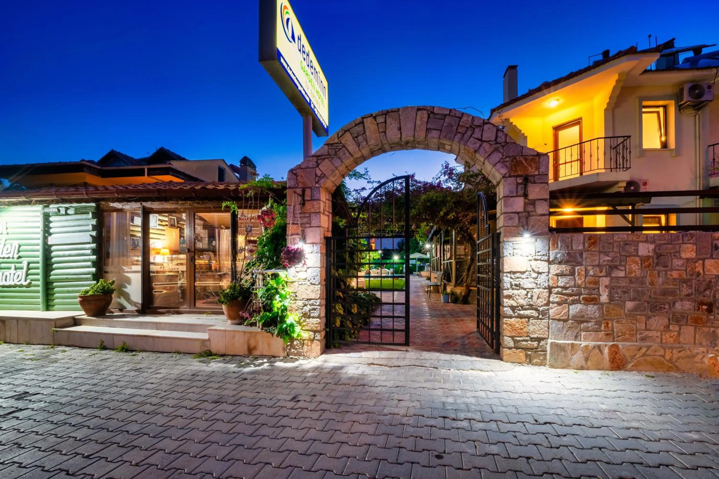 Property building in Dedeminn Garden Hotel