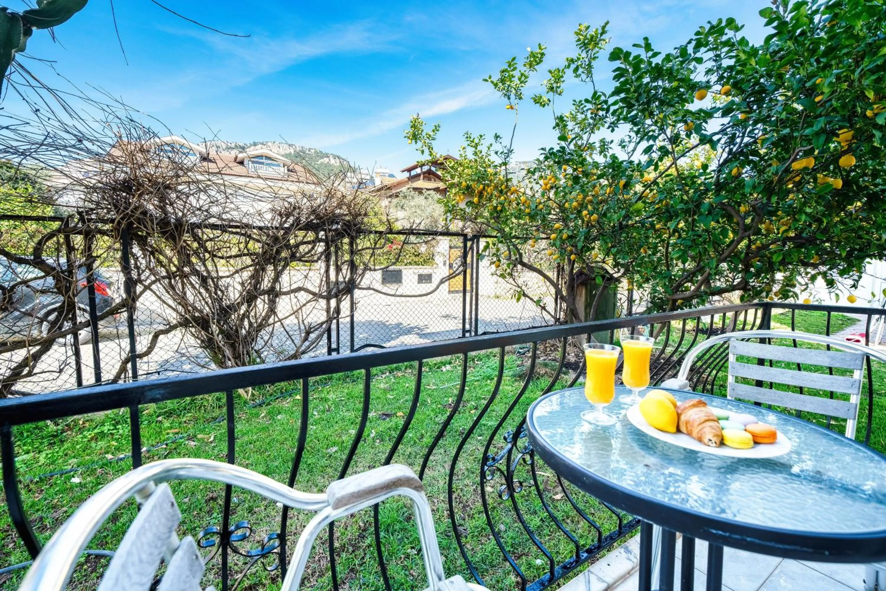 Natural landscape in Dedeminn Garden Hotel