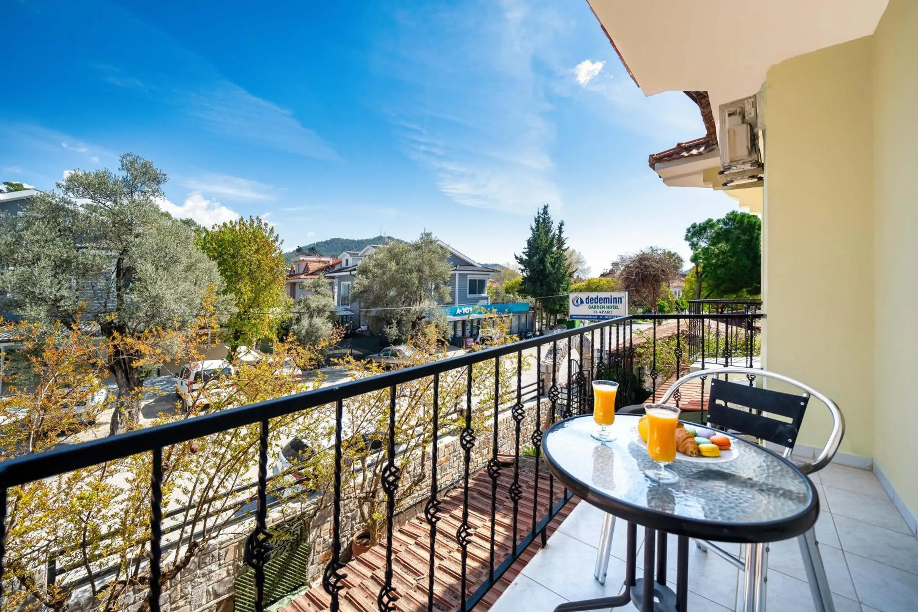 Double Room with Balcony - single occupancy in Dedeminn Garden Hotel Double Room with Balcony - single occupancy in Dedeminn Garden Hotel