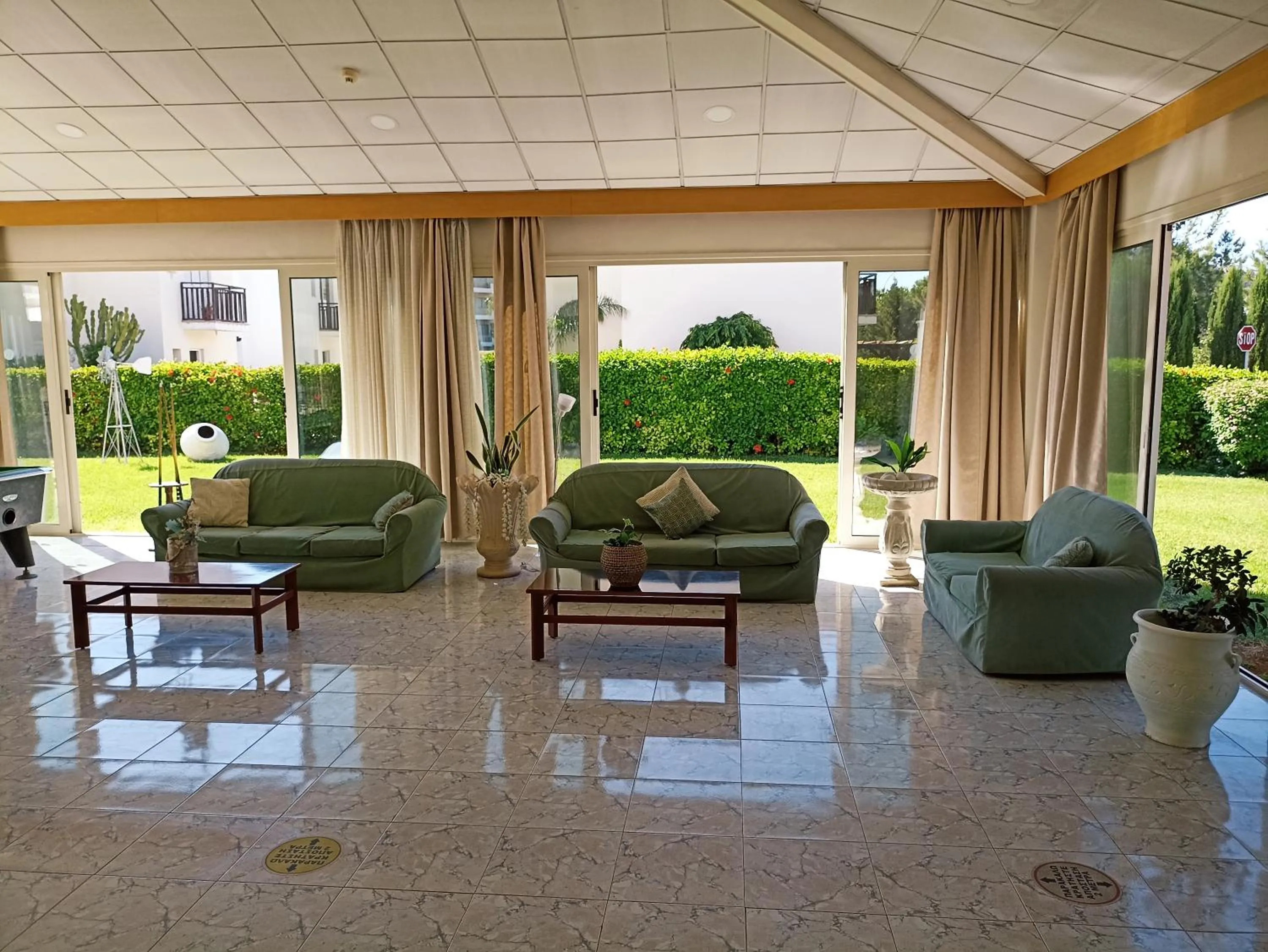 Mandalena Hotel Apartments