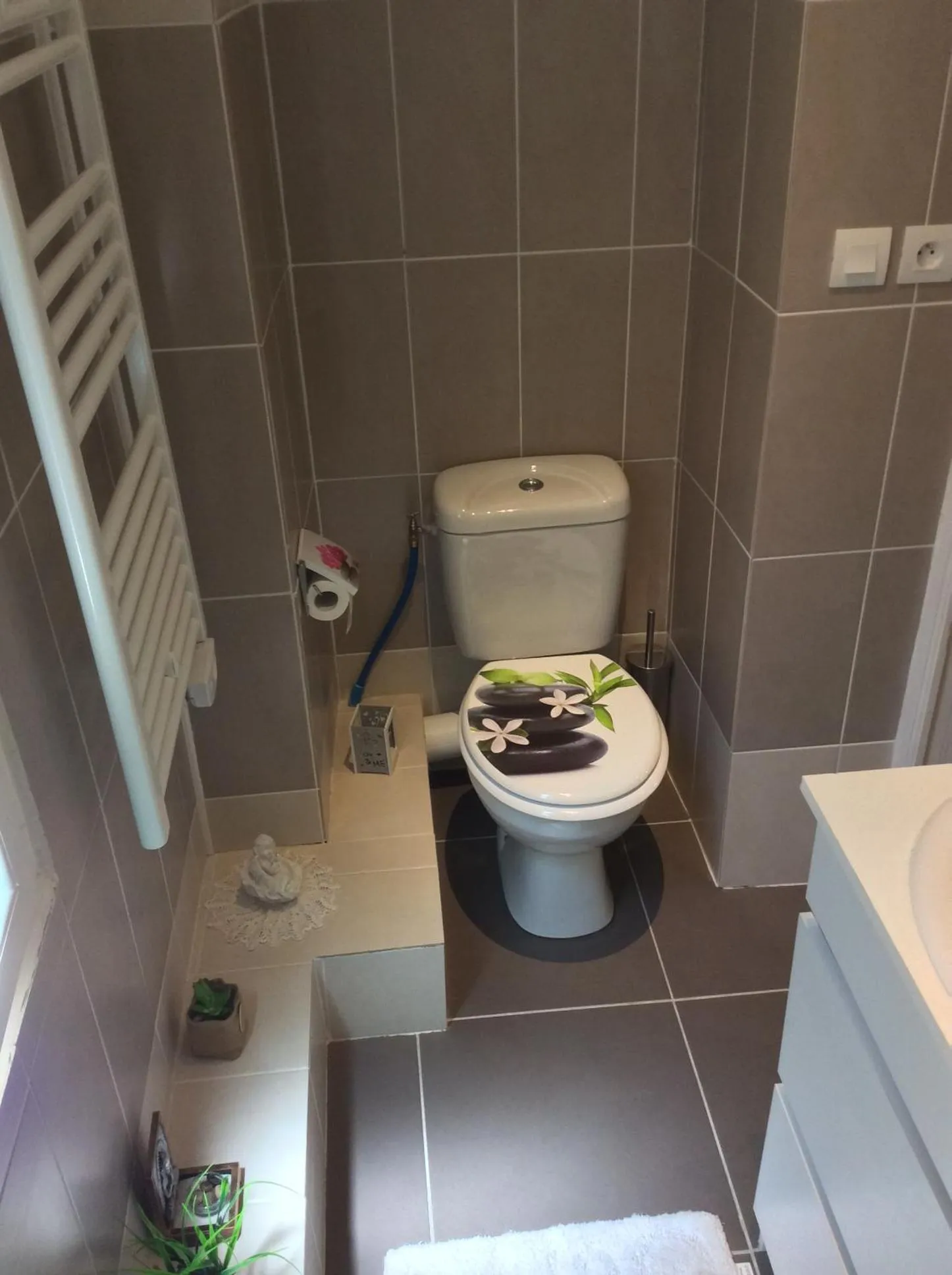 Bathroom in La Maison d'Olivier