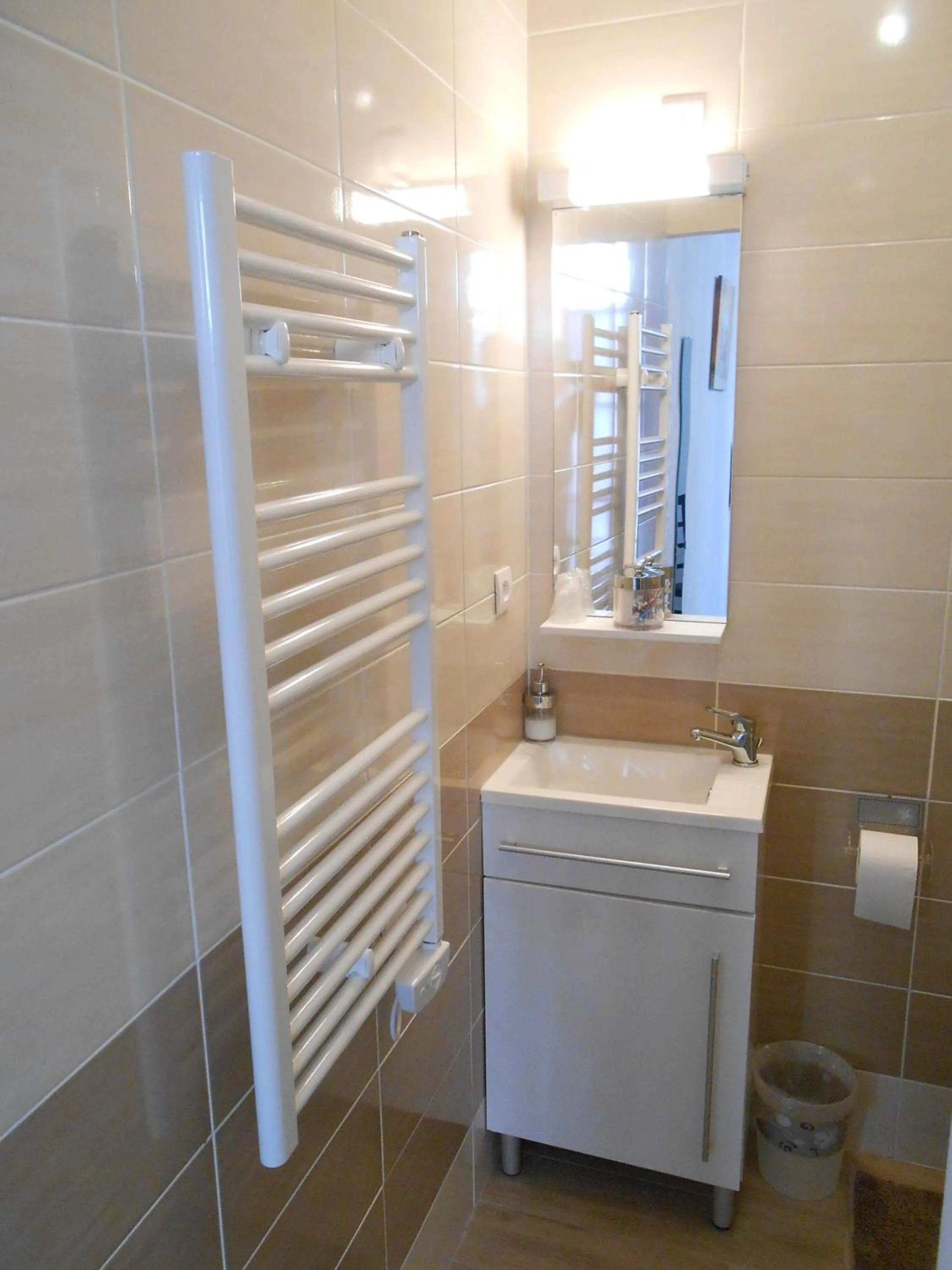 Bathroom in La Maison d'Olivier