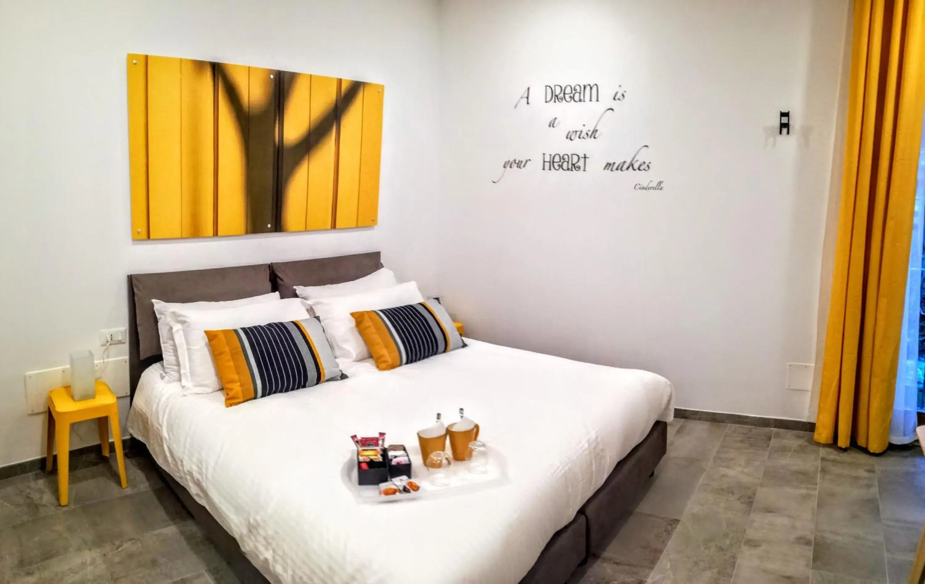 Double or Twin Room in CIVICO 7 Holiday Rooms Double or Twin Room in CIVICO 7 Holiday Rooms