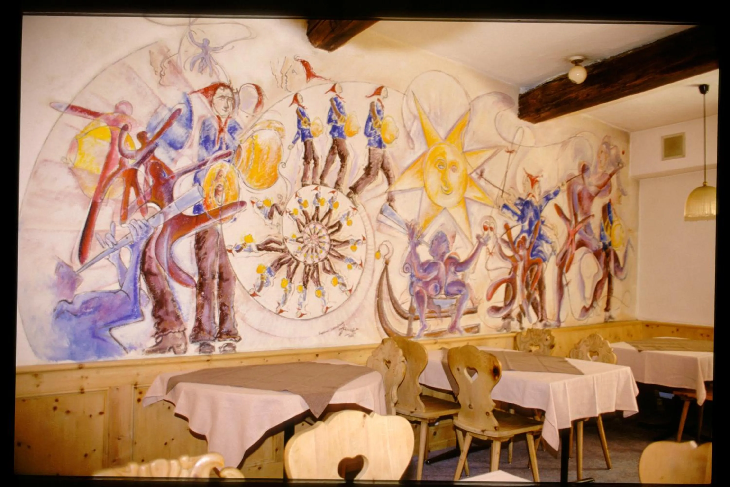 Restaurant/places to eat in Hotel Klarer