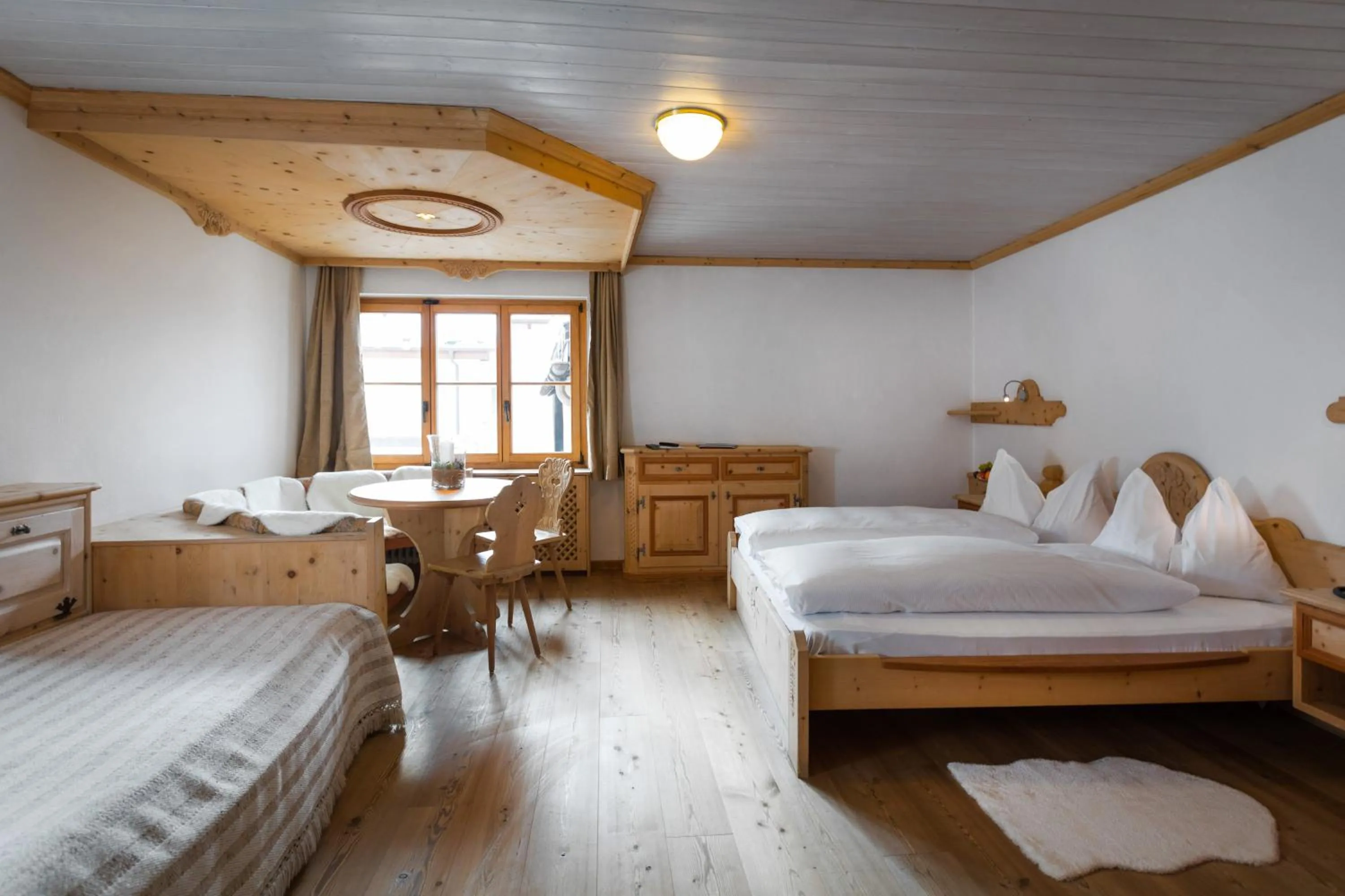 Photo of the whole room, Bed in Hotel Klarer