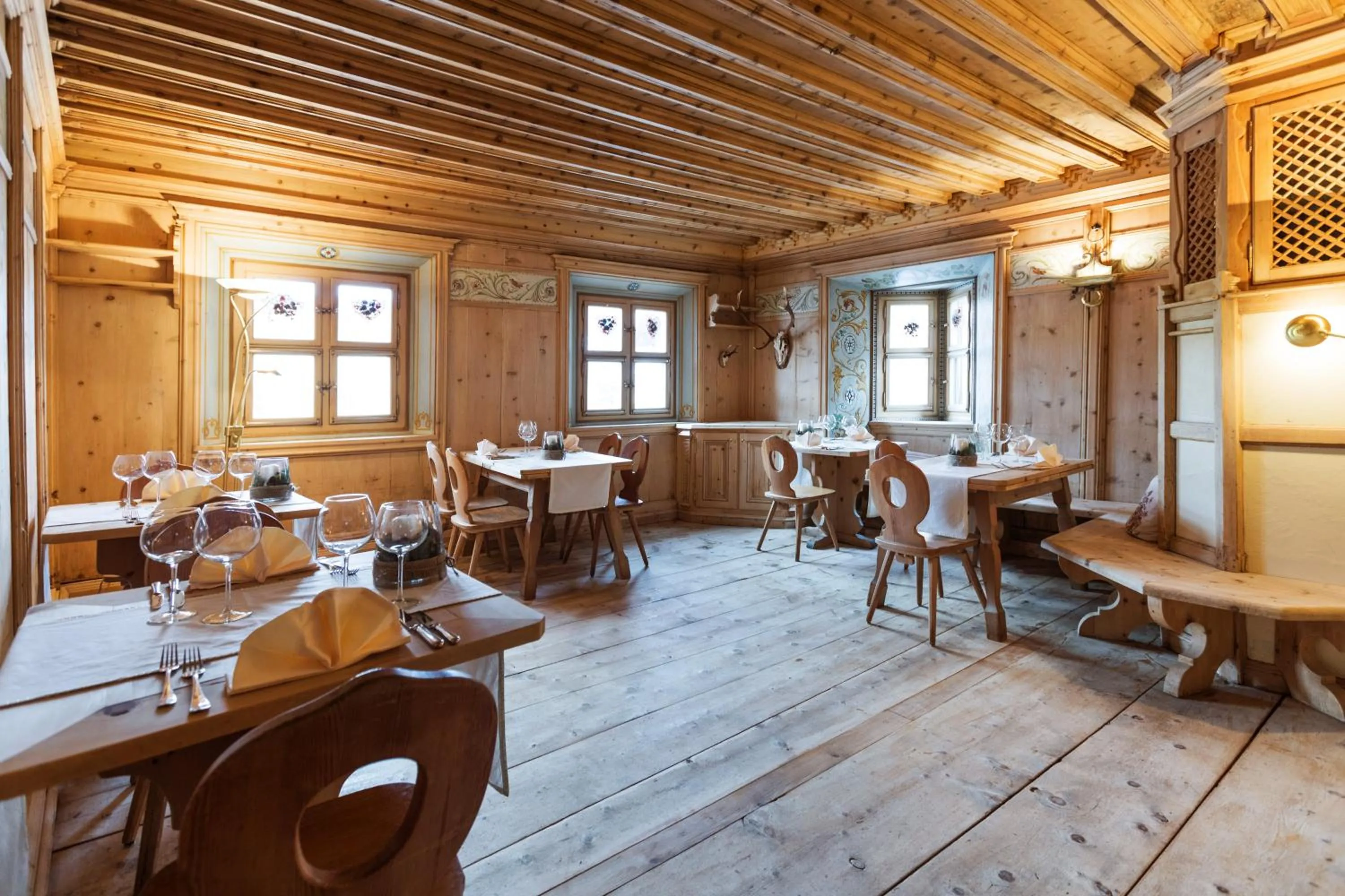 Restaurant/places to eat in Hotel Klarer