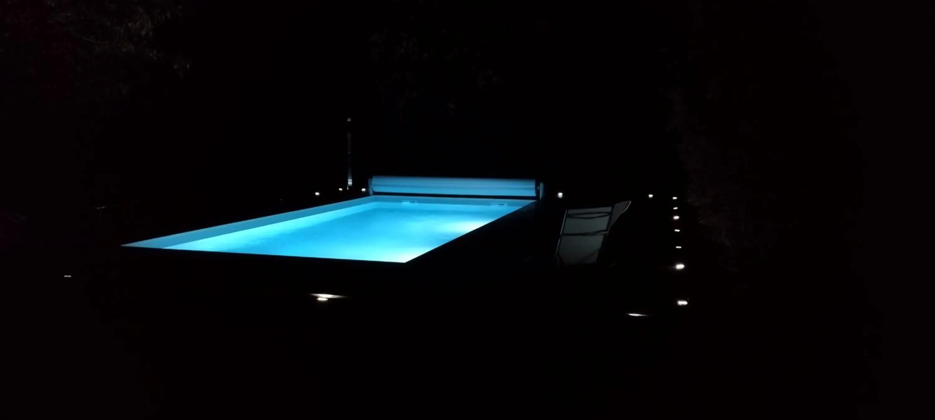 Swimming pool in La Rossignolerie - La familiale Vigneronne
