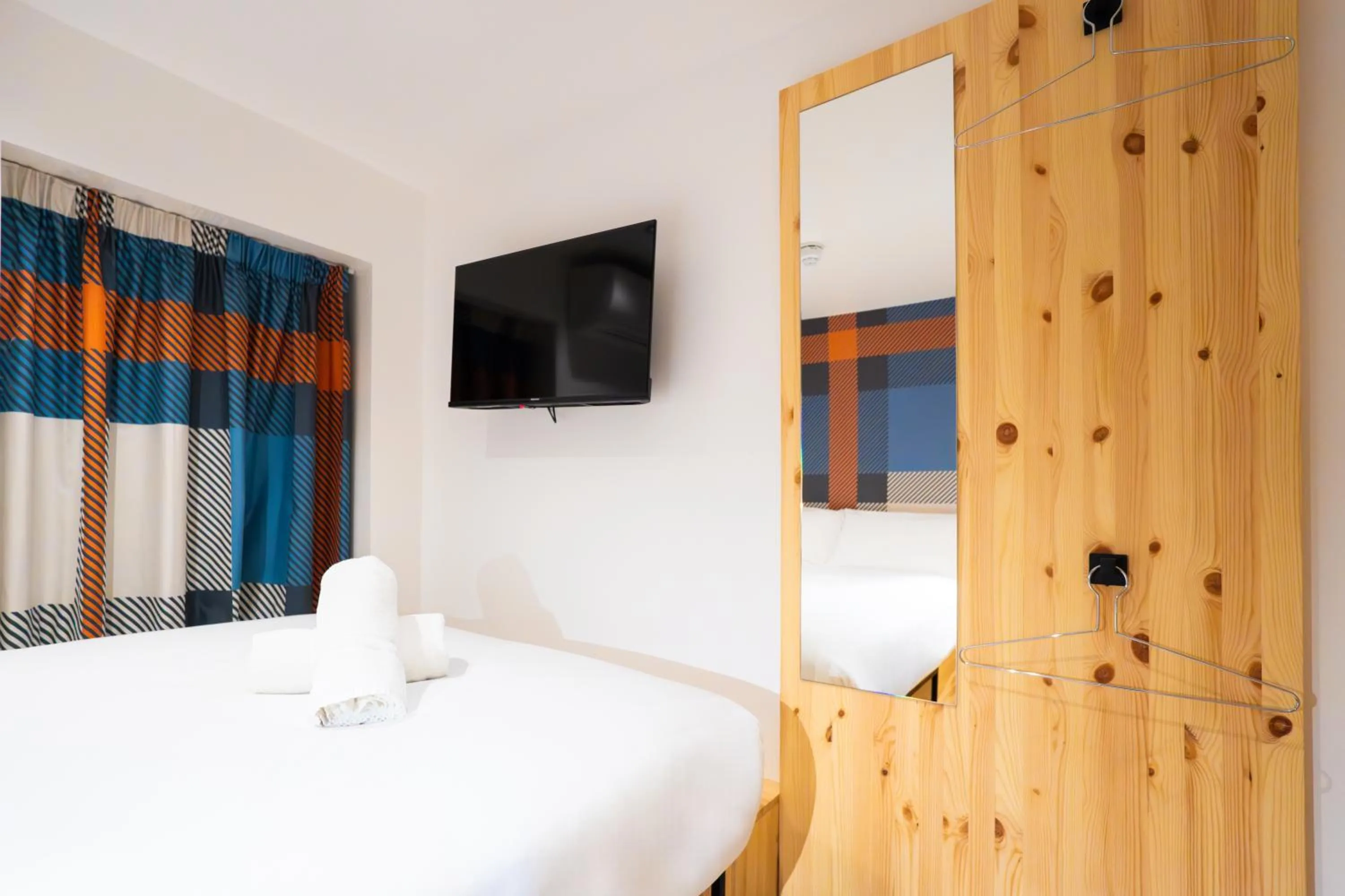 Bed in easyHotel Paddington