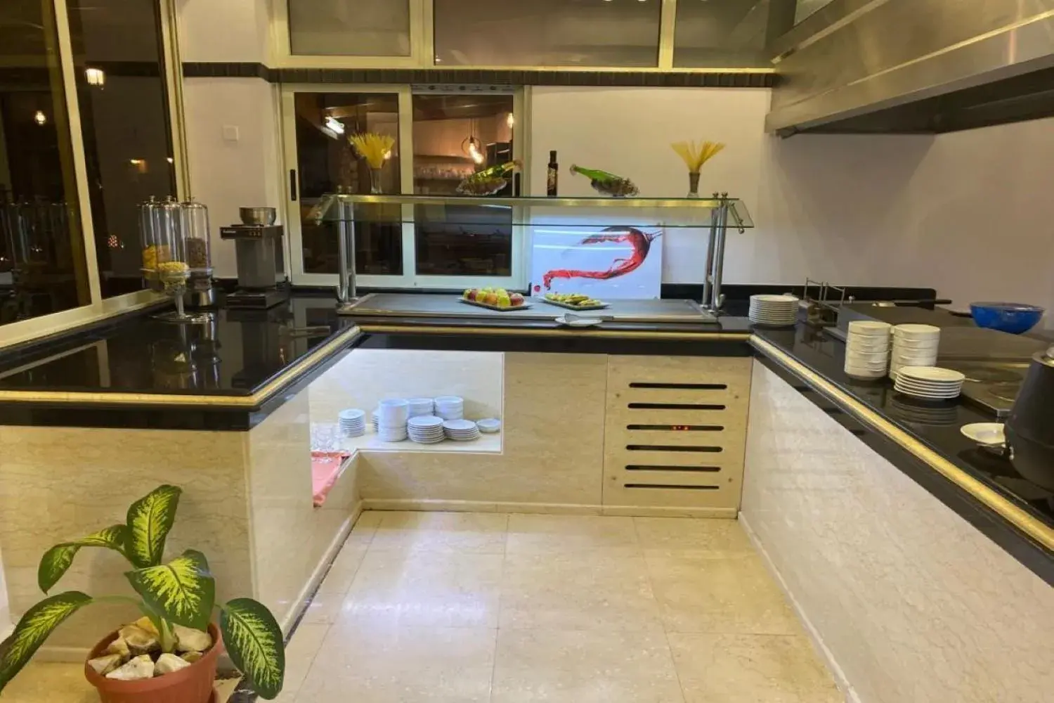 Restaurant/places to eat in Silver Beach Boutique Hotel Restaurant/places to eat in Silver Beach Boutique Hotel