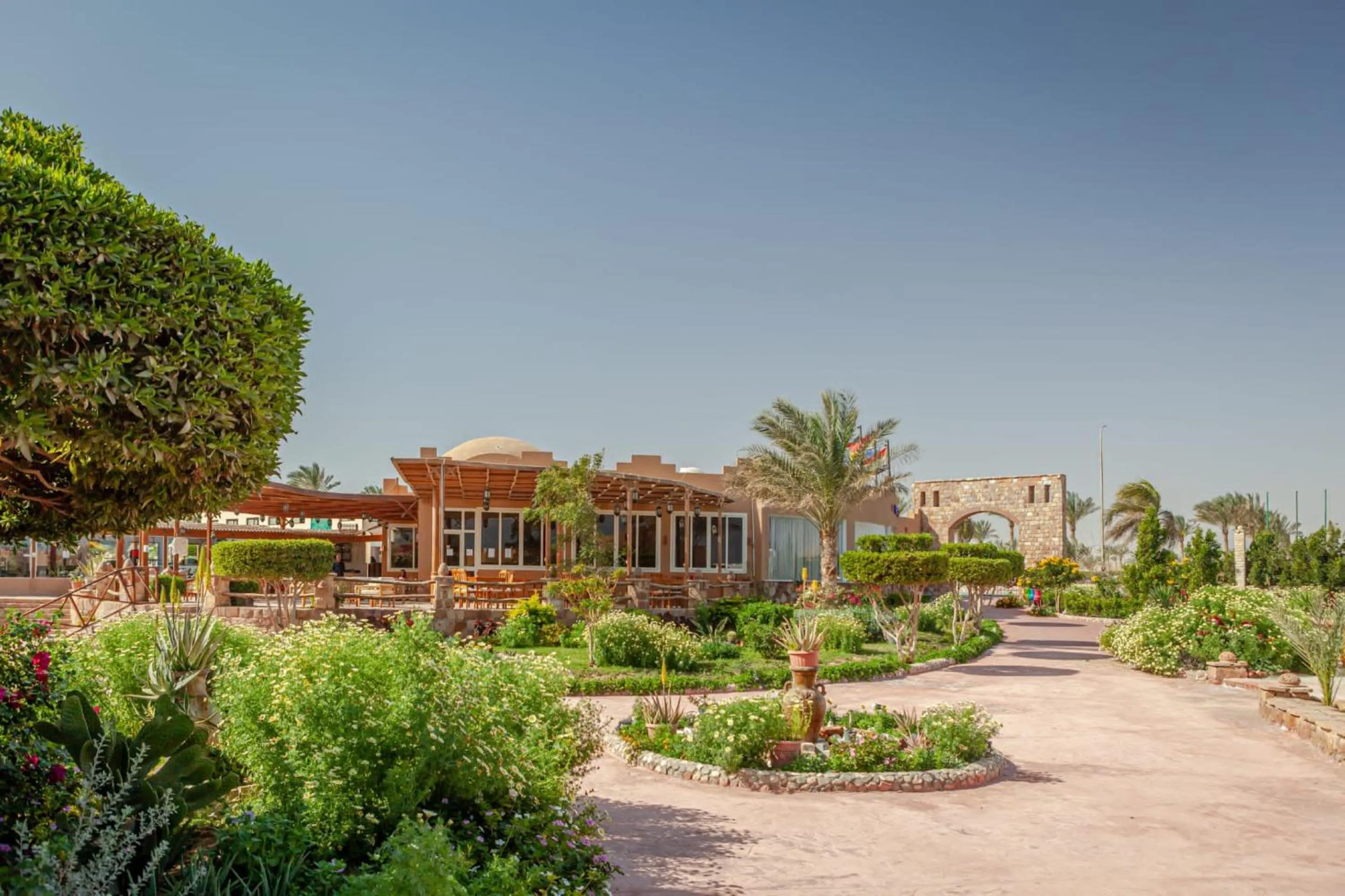 Property building in Silver Beach Boutique Hotel