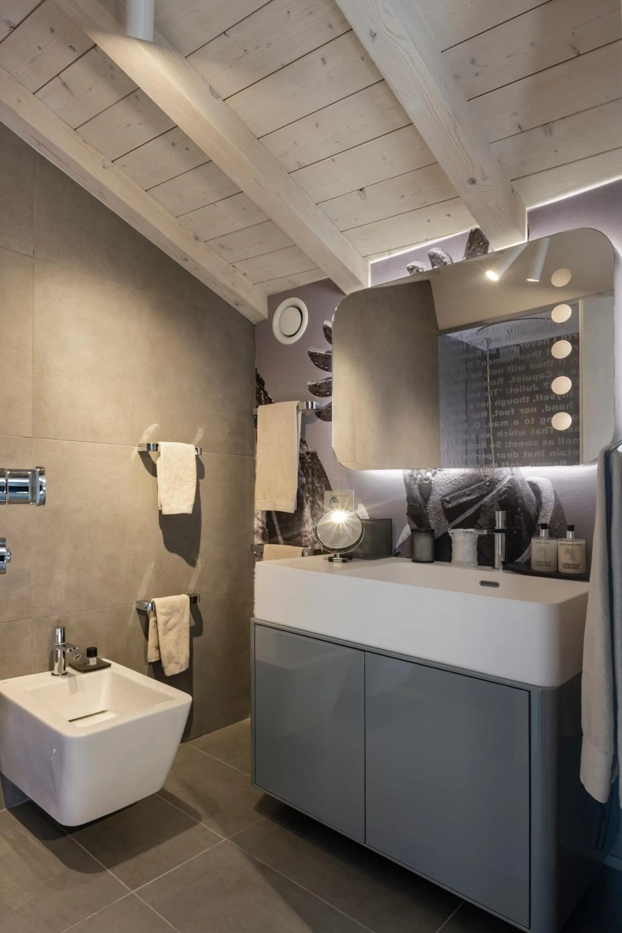 Bathroom in Lords of Verona Luxury Apartments