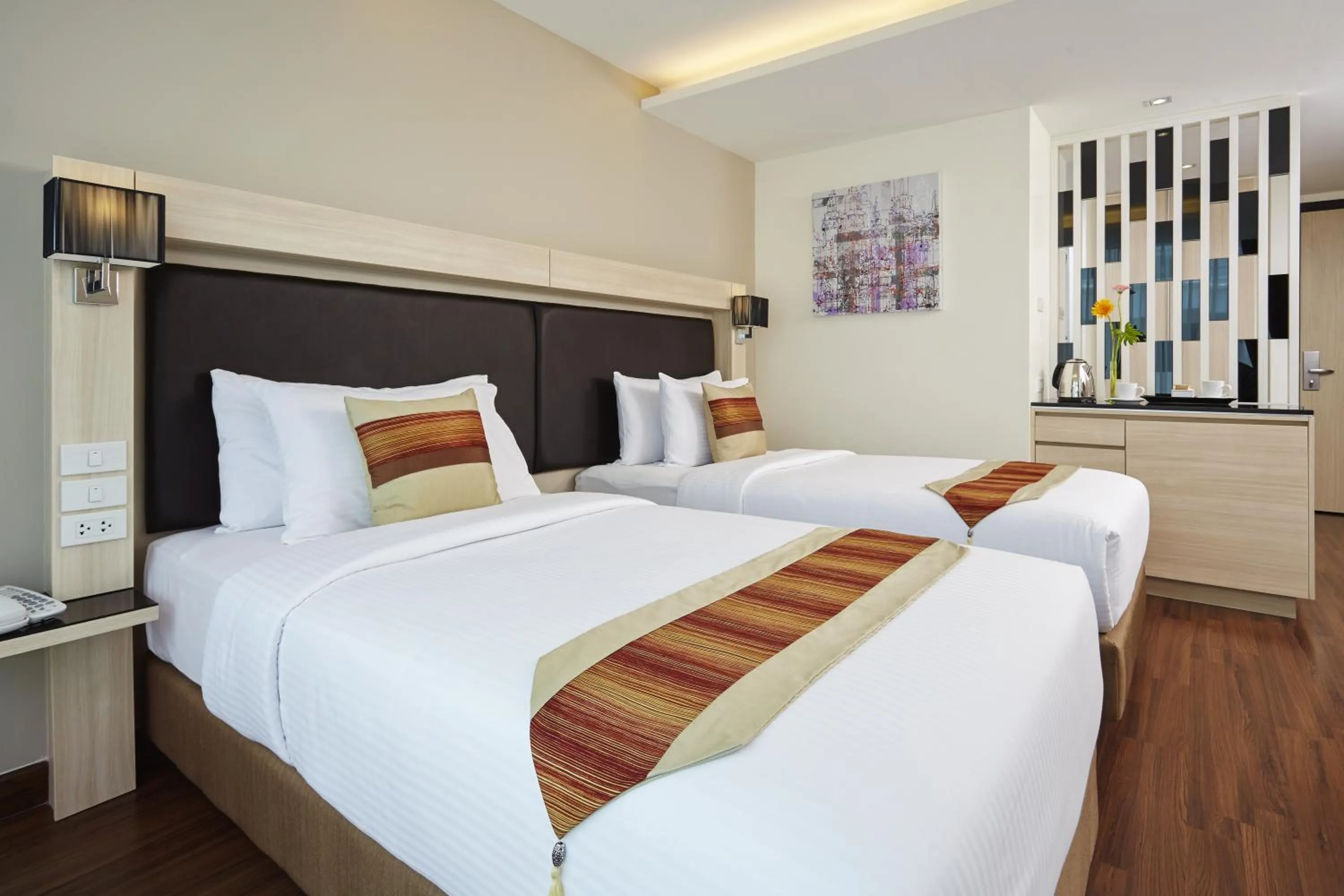 Photo of the whole room, Bed in Citypoint Hotel