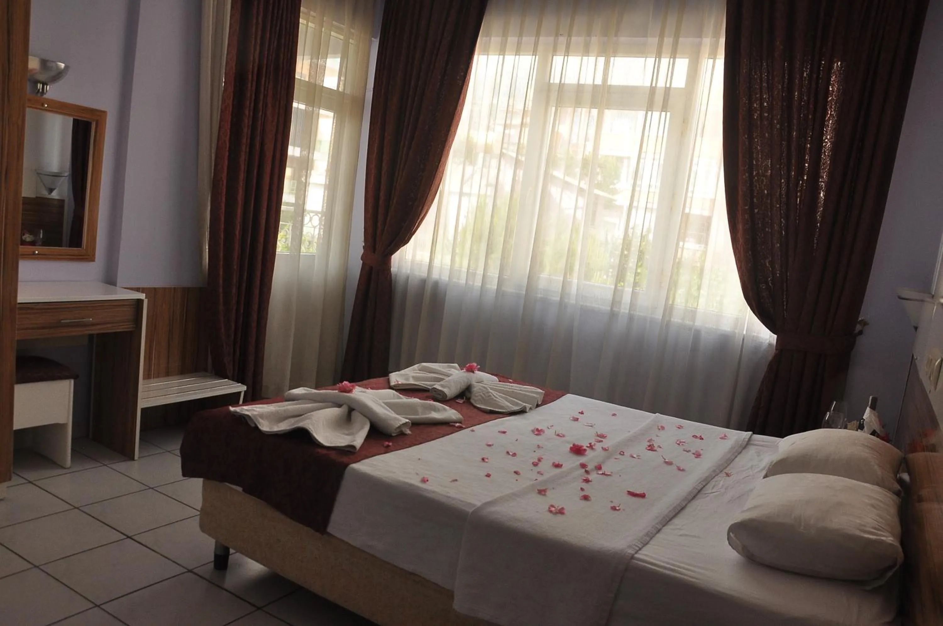 Bed in Resitalya Hotel