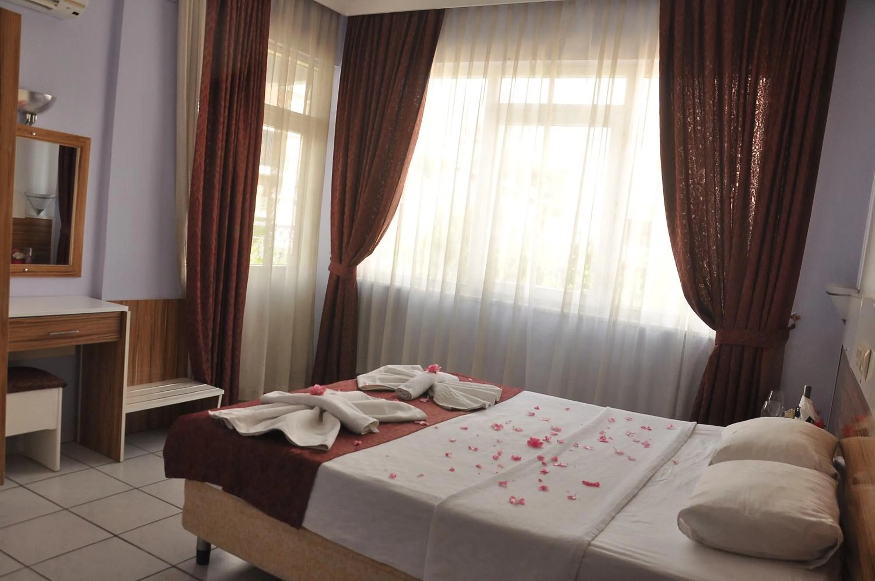 Bed in Resitalya Hotel