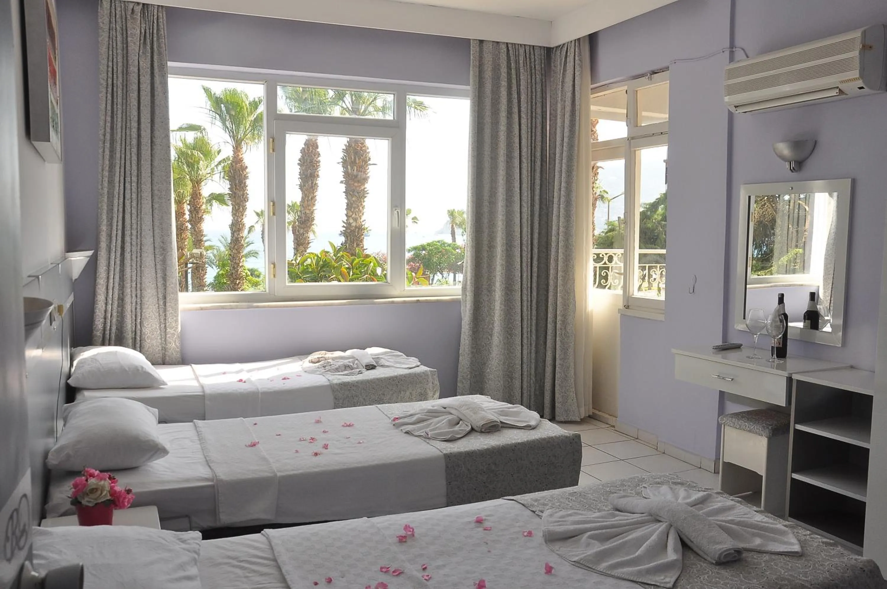 Bed in Resitalya Hotel