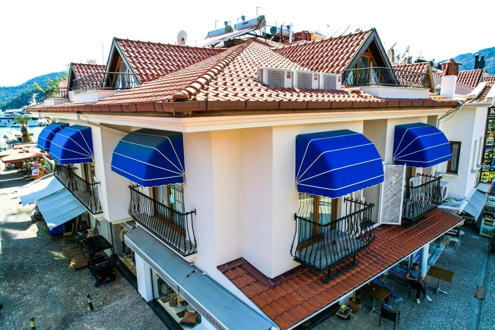 Property building in Gocek Unlu Hotel