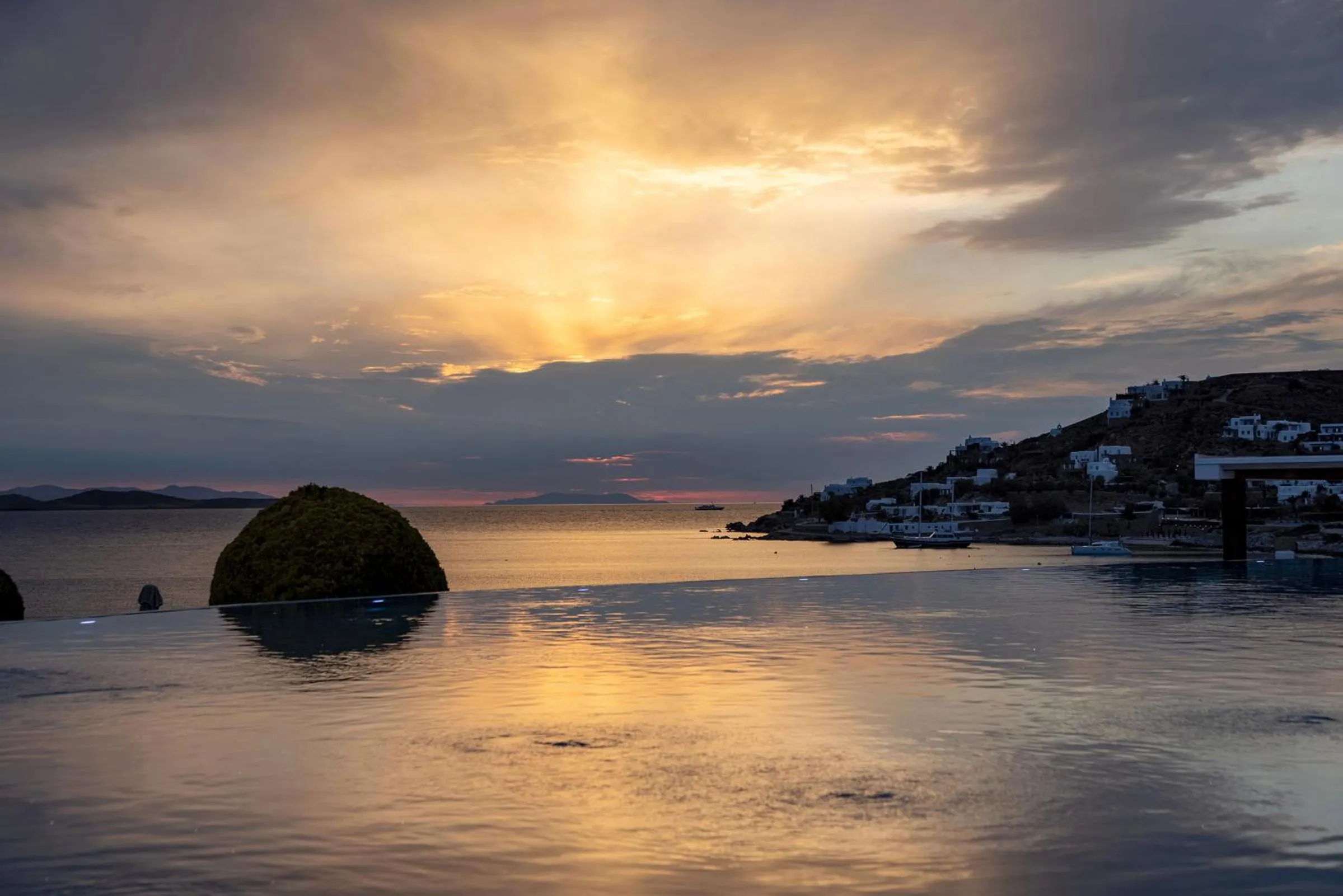 Natural landscape in Saint John Hotel Villas & Spa