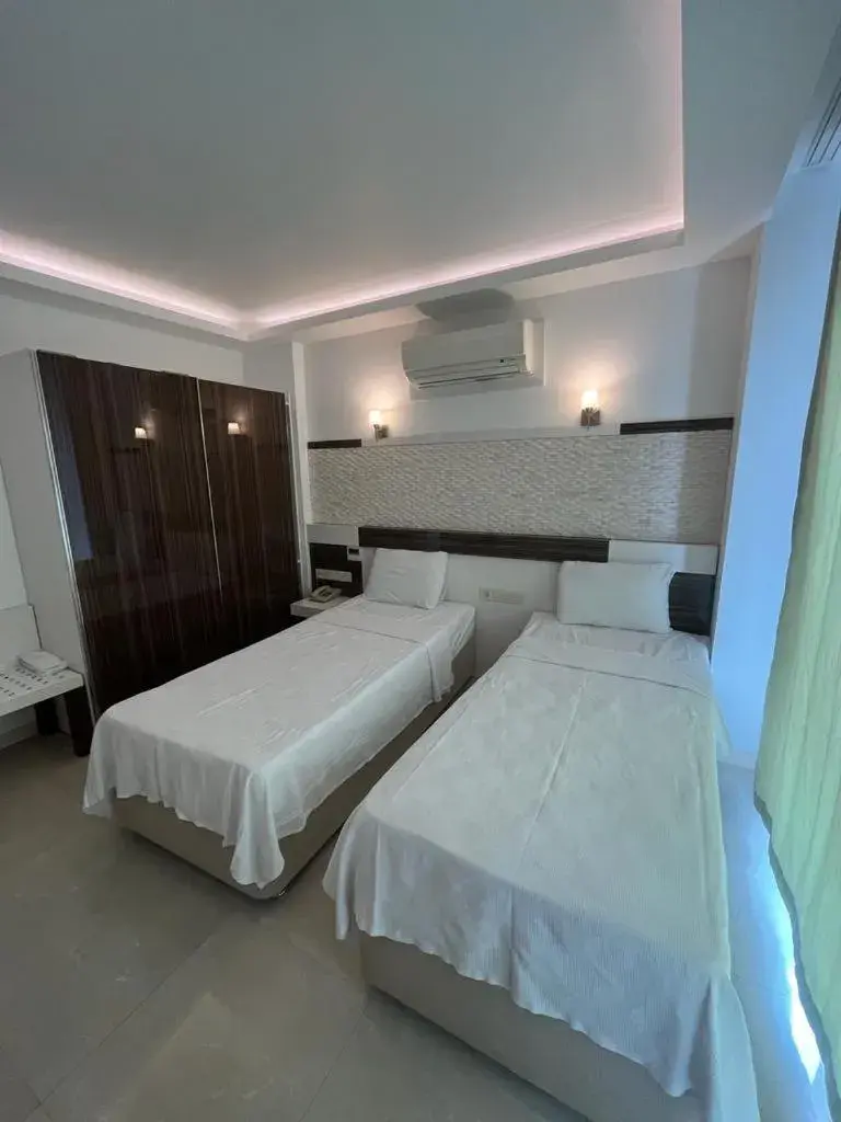 Economy Twin Room in Kas Maki Hotel Economy Twin Room in Kas Maki Hotel