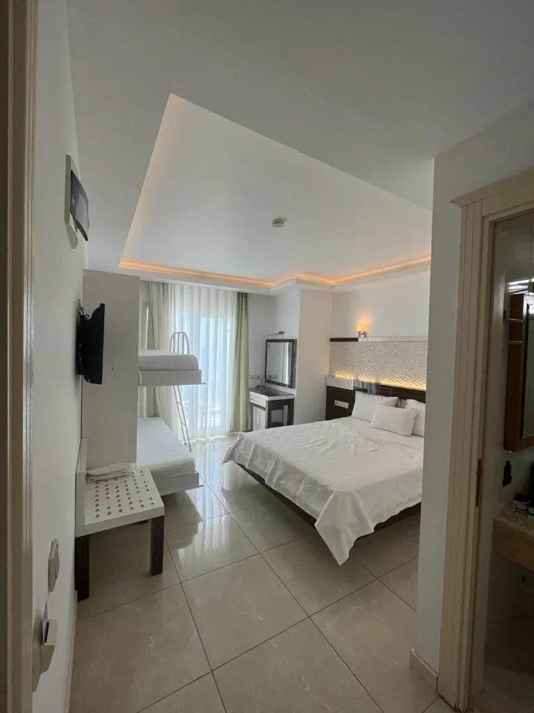Bed in Kas Maki Hotel