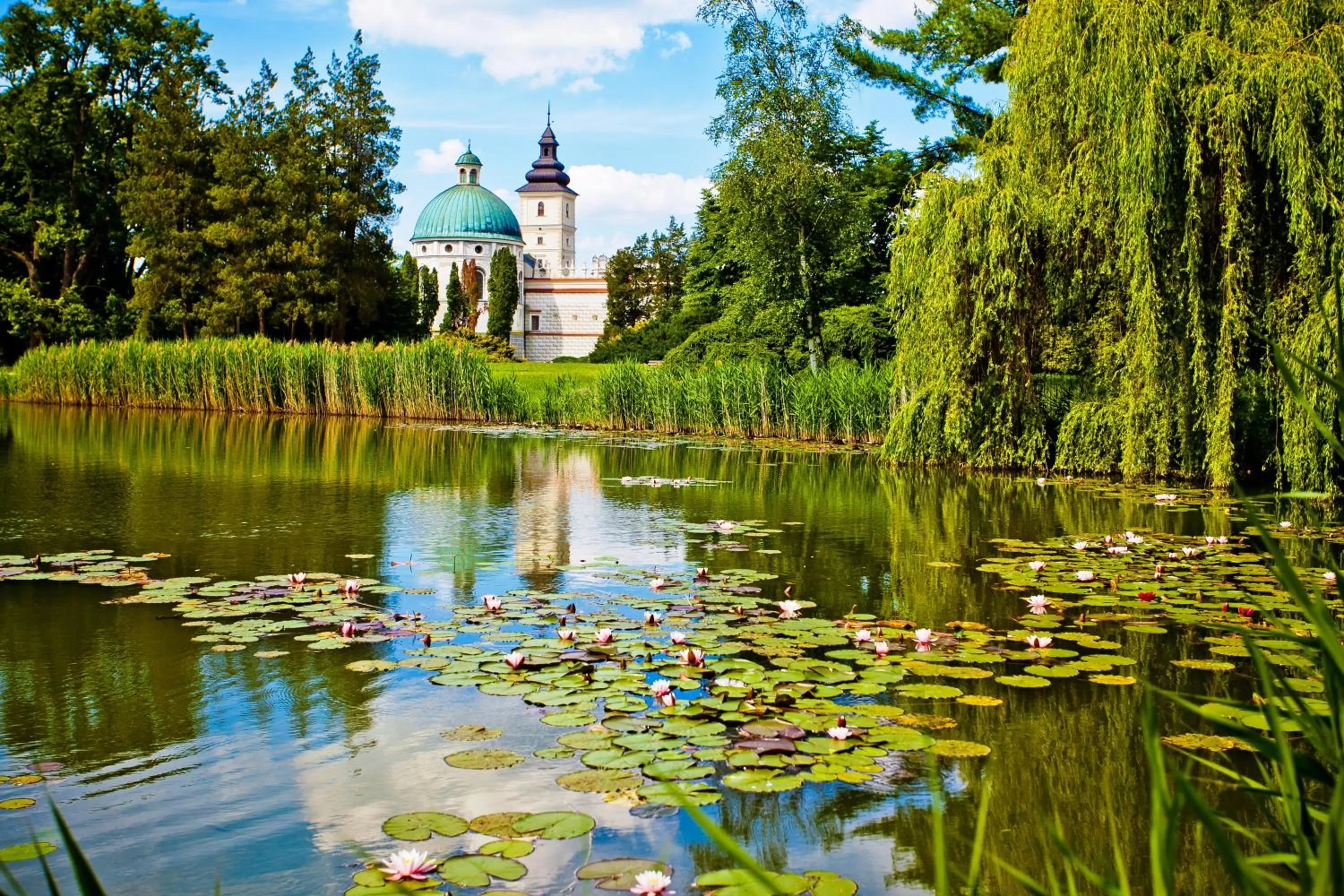 Spring in Zamek w Krasiczynie