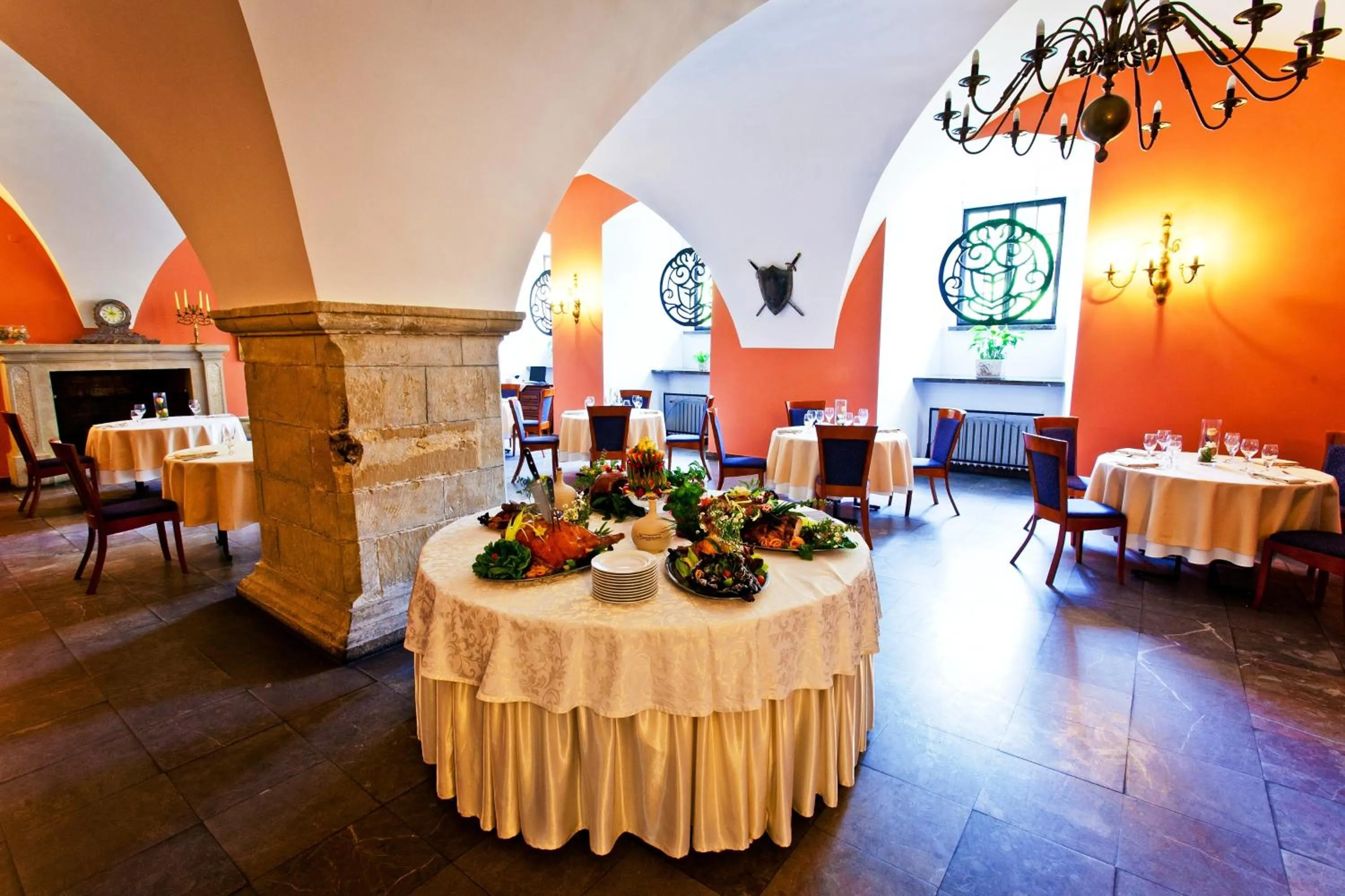 Restaurant/places to eat in Zamek w Krasiczynie