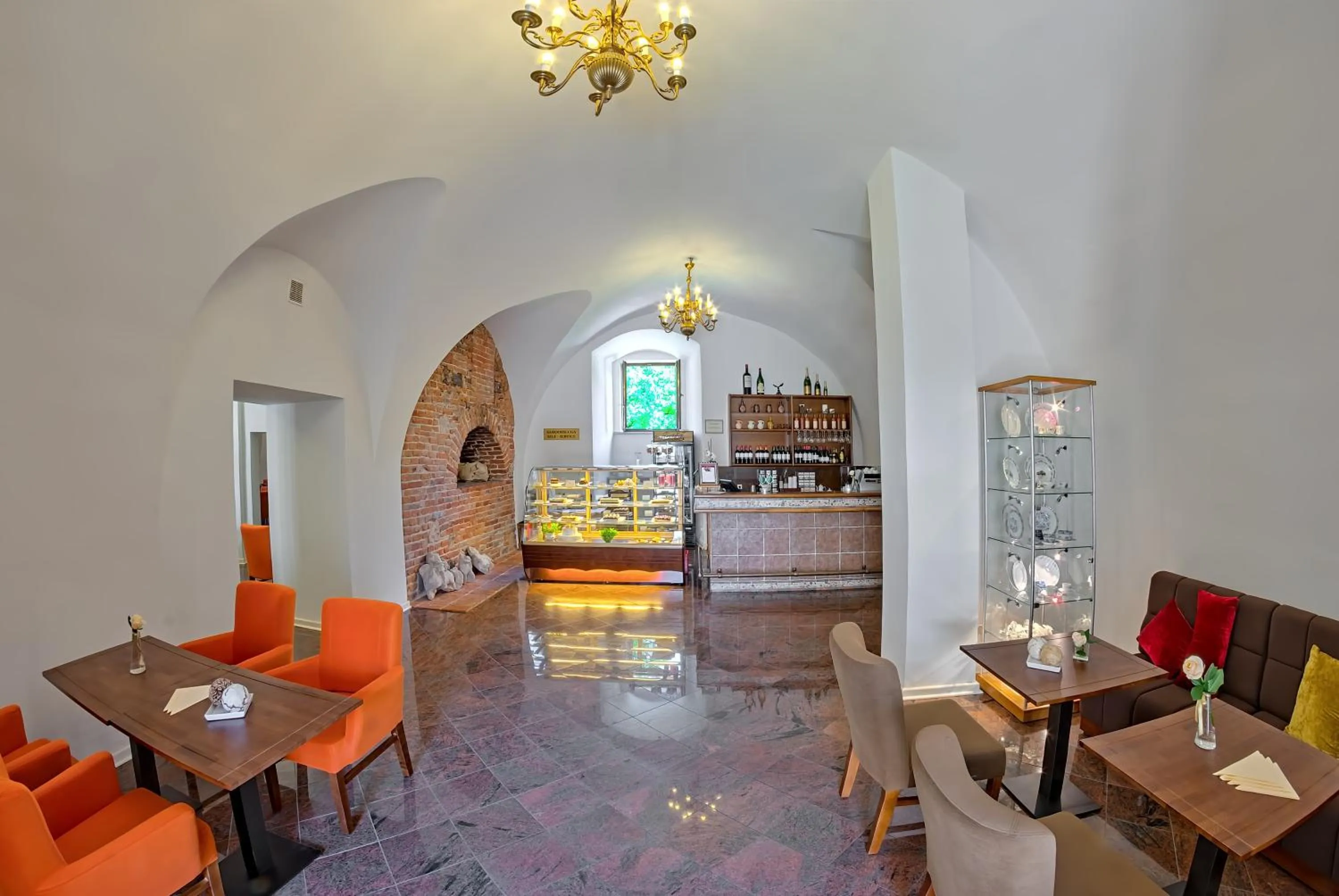 Restaurant/places to eat in Zamek w Krasiczynie