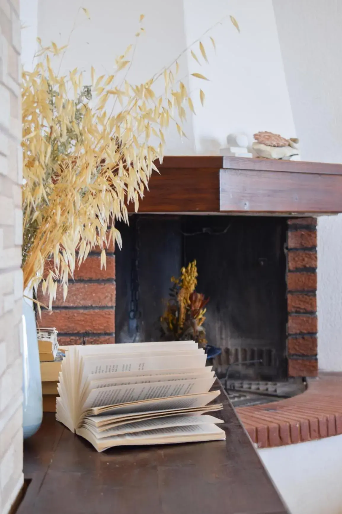 Facade/entrance in Diana Studios Facade/entrance in Diana Studios