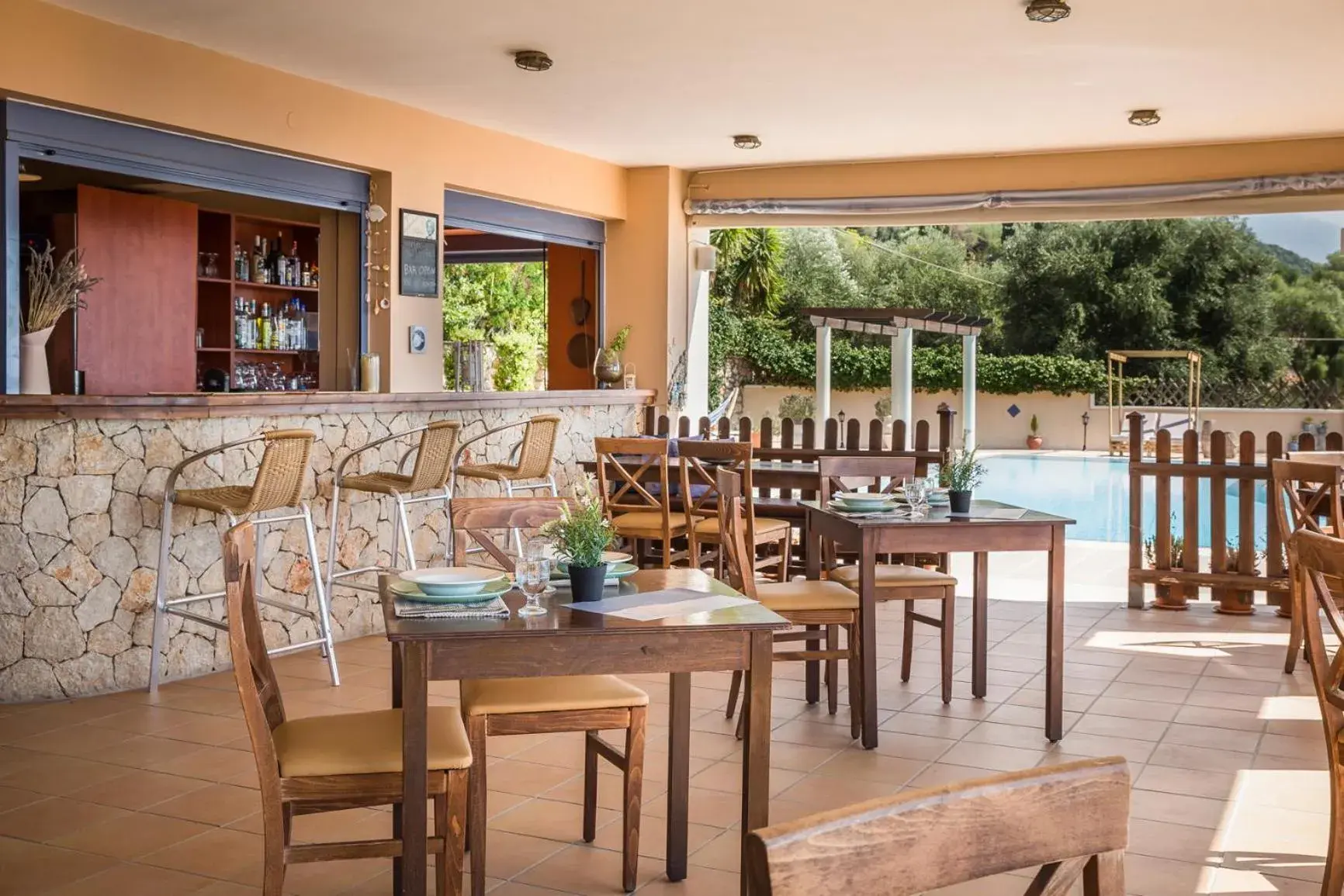 Lounge or bar in Diana Studios Lounge or bar in Diana Studios