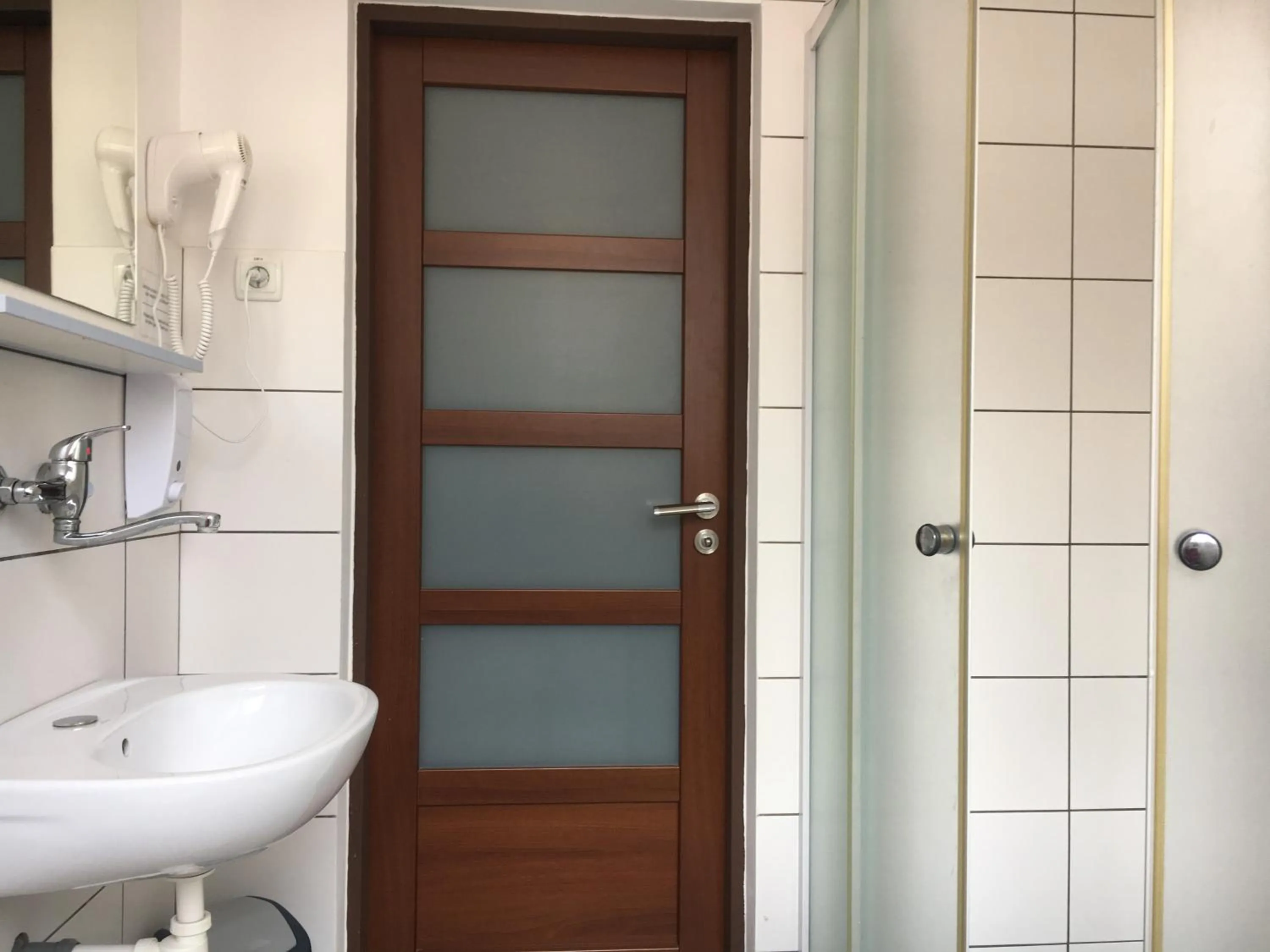 Shower in Pension Village