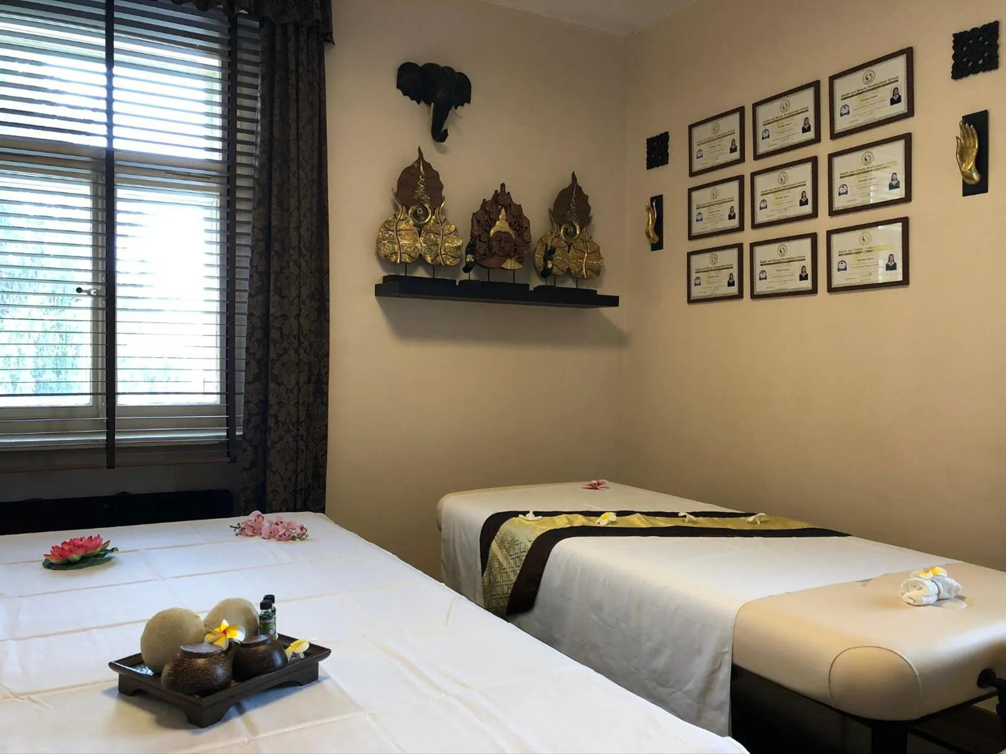 Massage, Bed in Pension Village