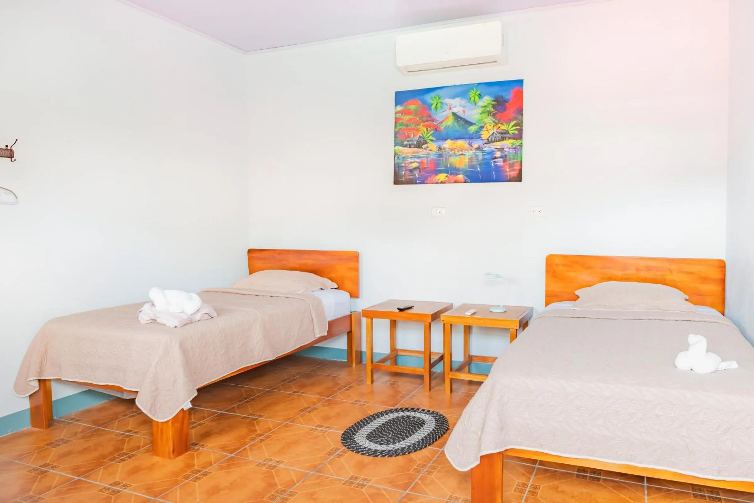 Red Frog Rooms