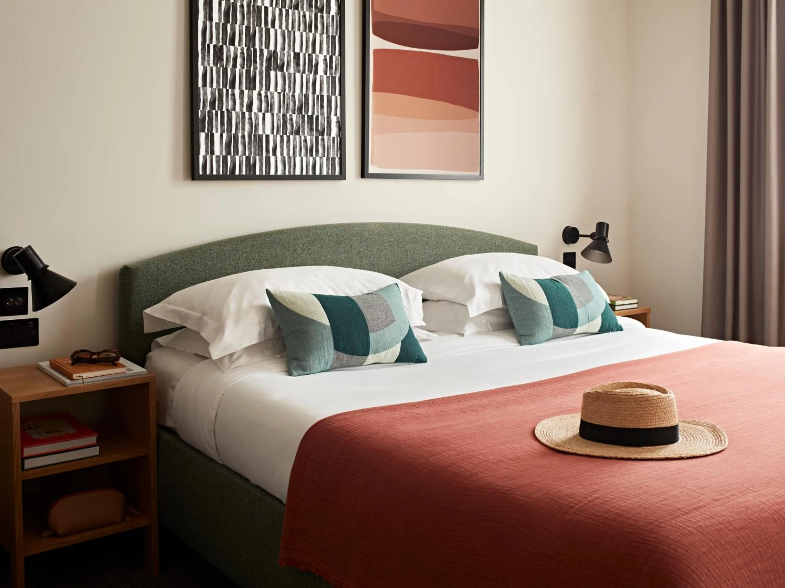 Bed in Numa London Bloomsbury