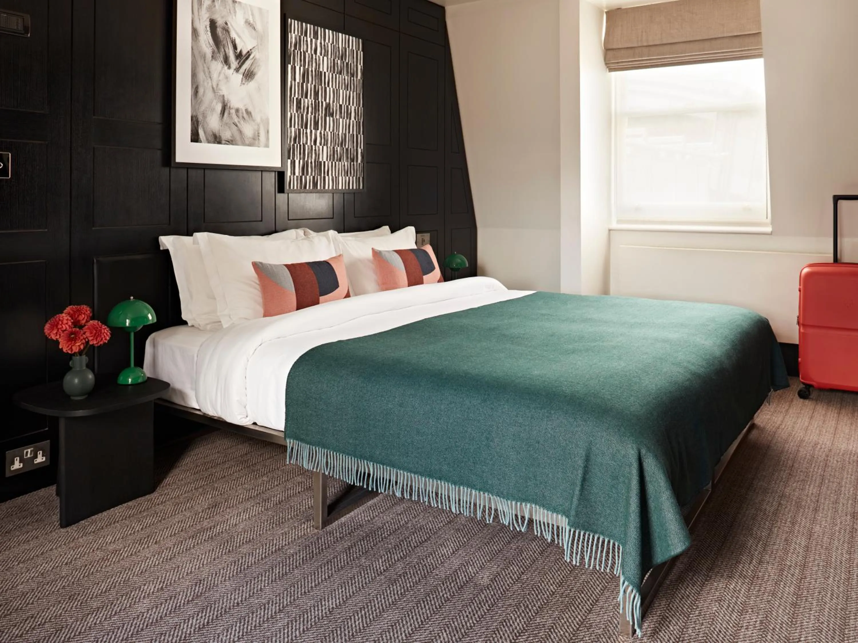 Bed in Numa London Bloomsbury