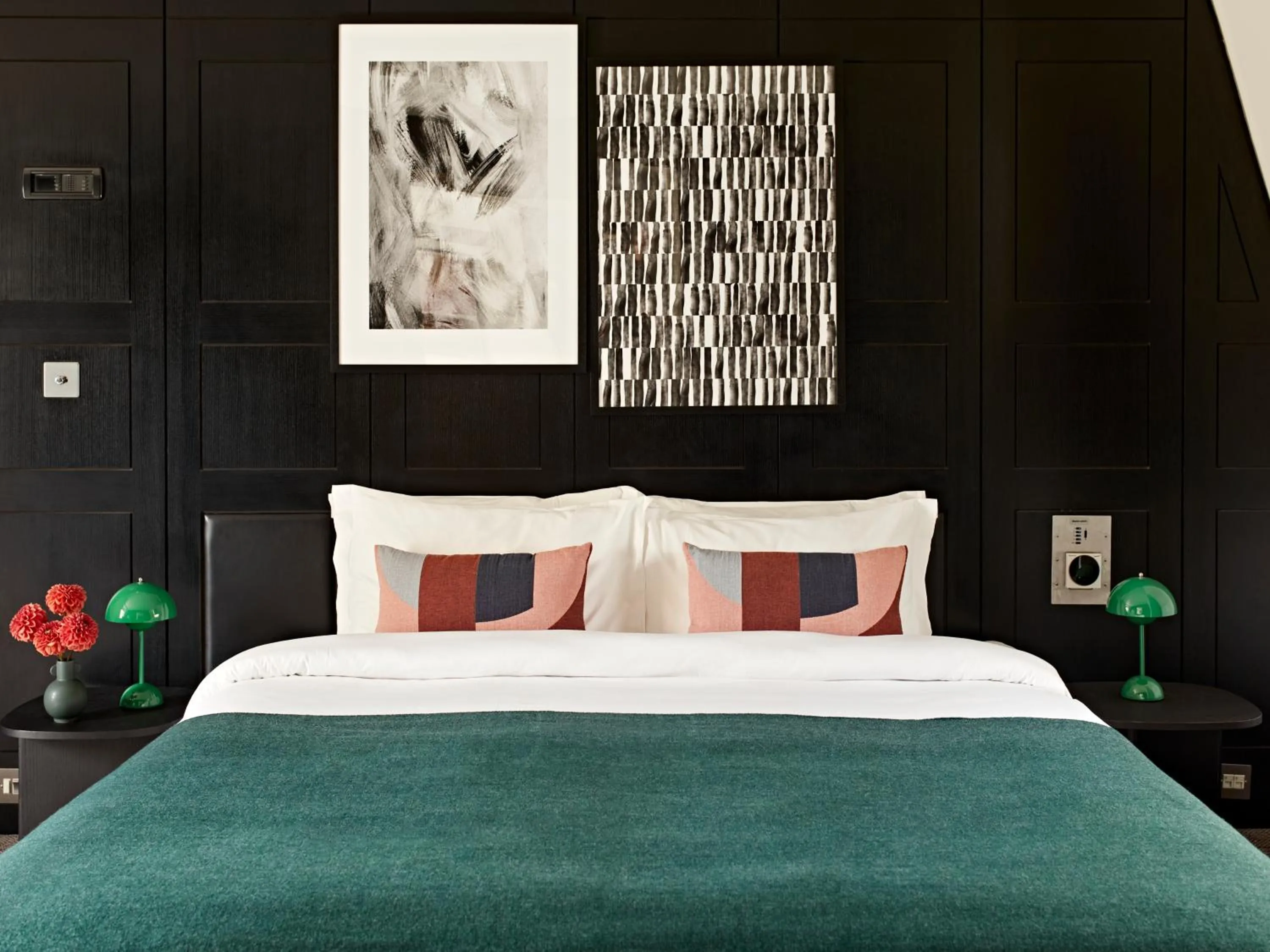 Bed in Numa London Bloomsbury