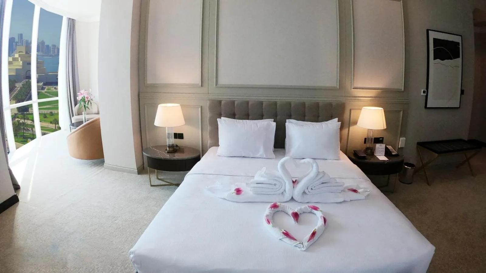 Bed in Horizon Manor Hotel