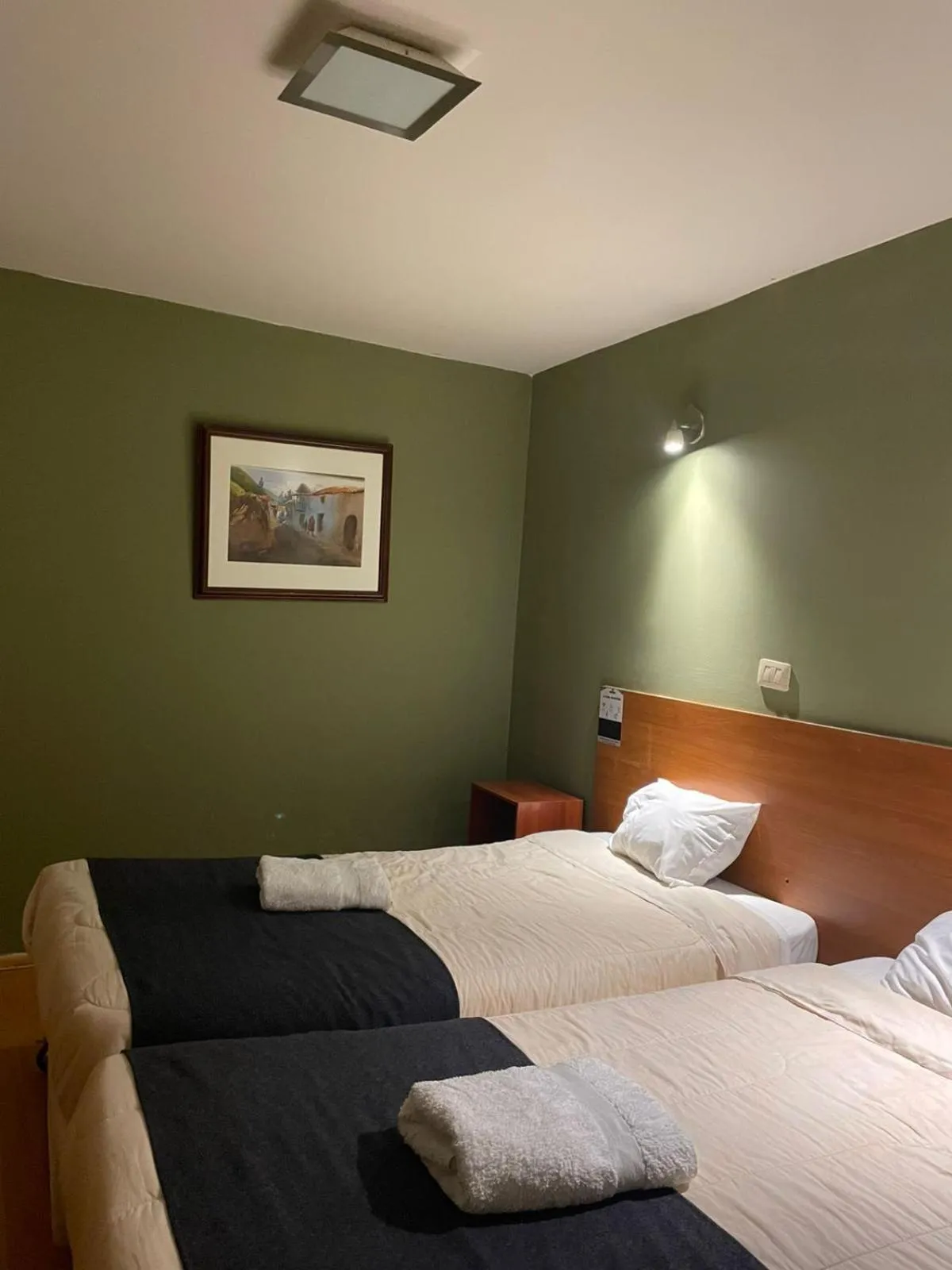 Twin Room in Hotel Piru Wasi