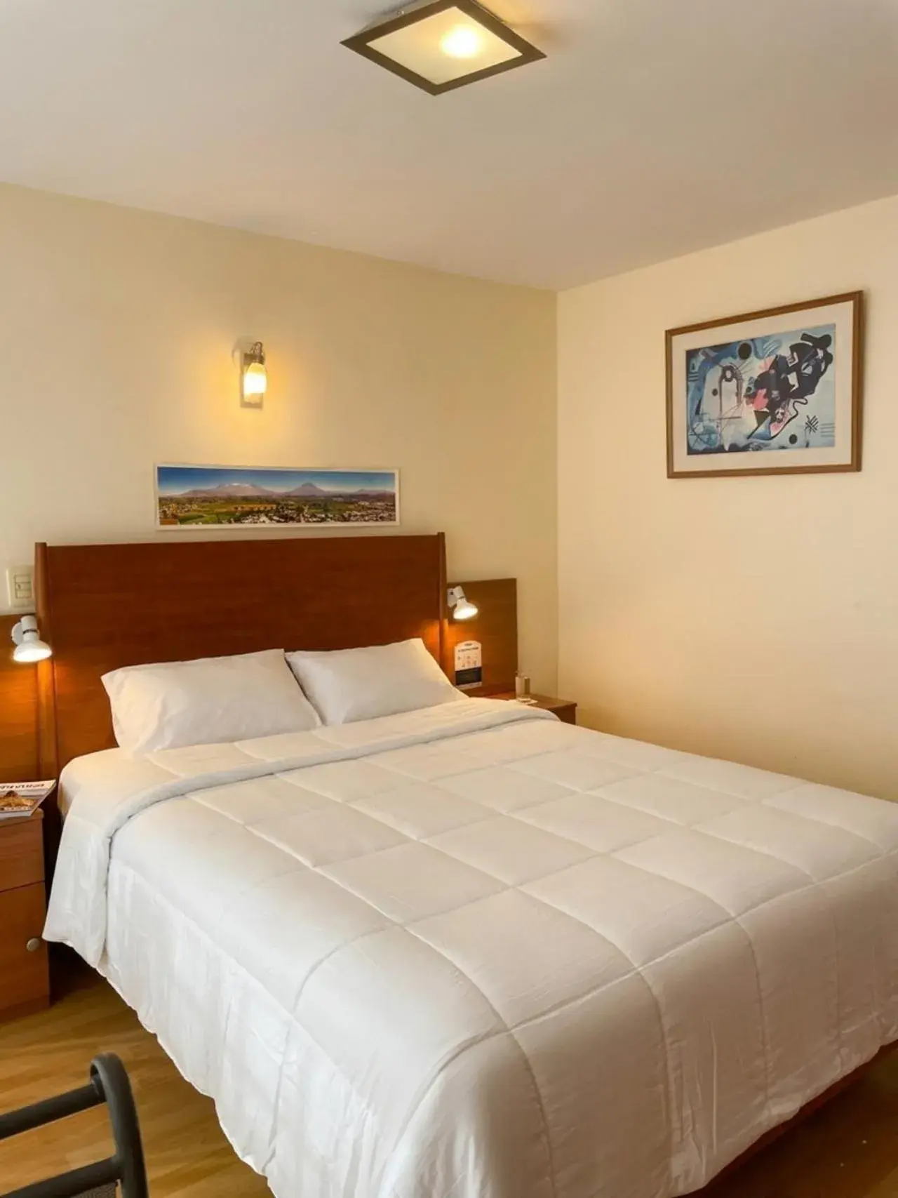 Deluxe Room (2 Adults + 1 Child) in Hotel Piru Wasi Deluxe Room (2 Adults + 1 Child) in Hotel Piru Wasi