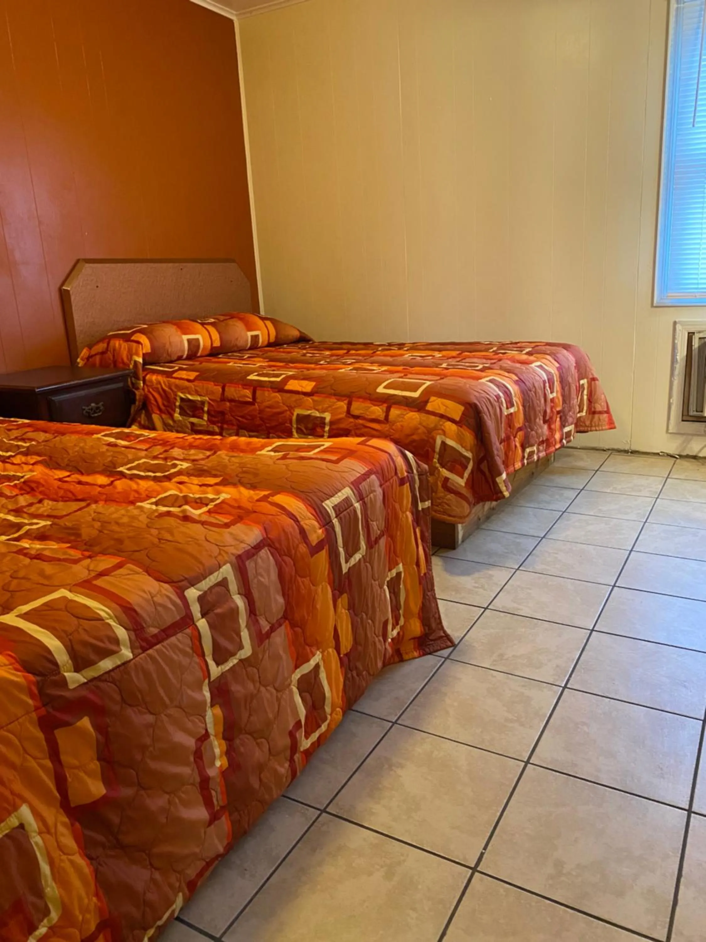 Bedroom in Offshore Motel