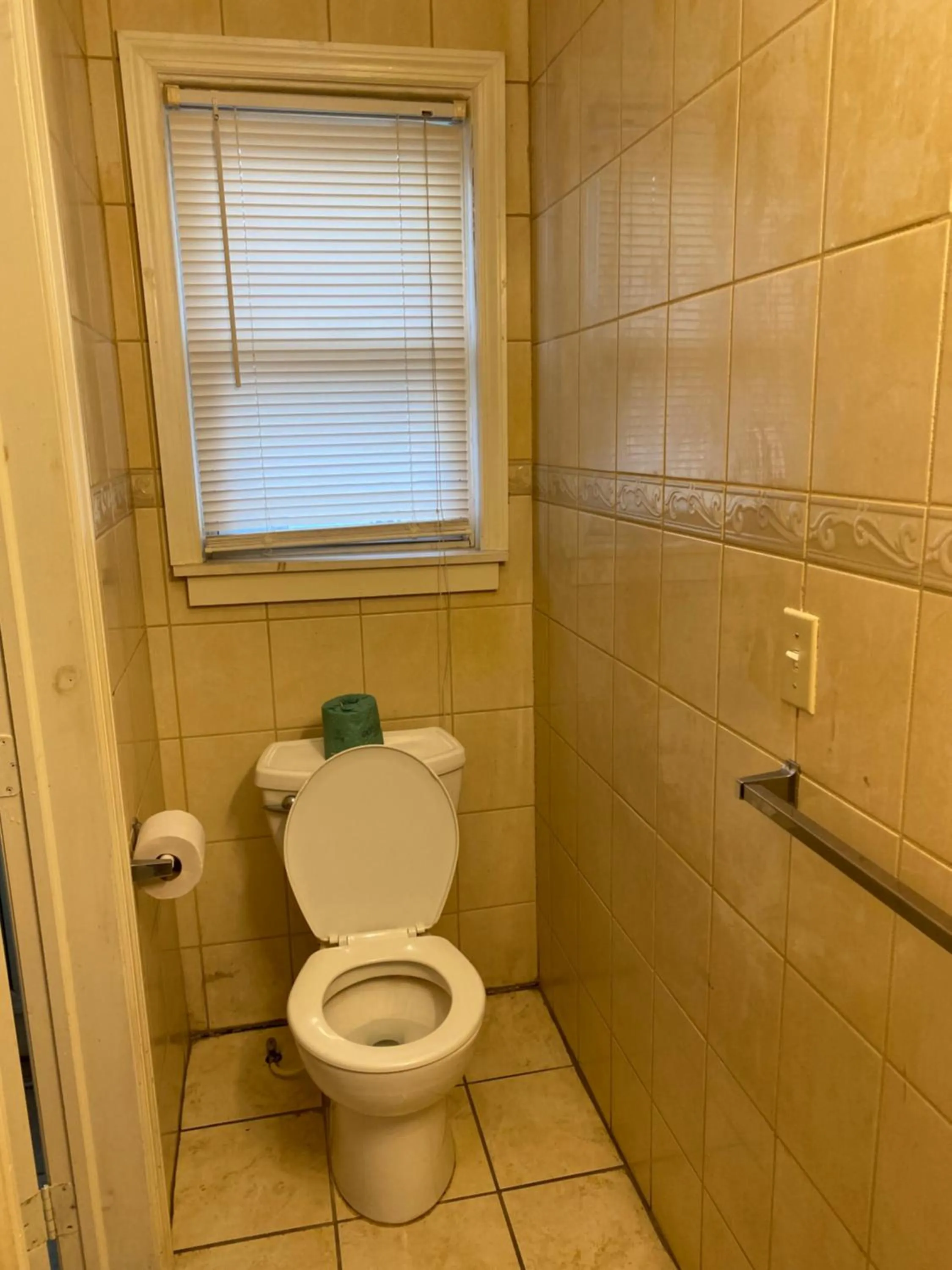 Bathroom in Offshore Motel